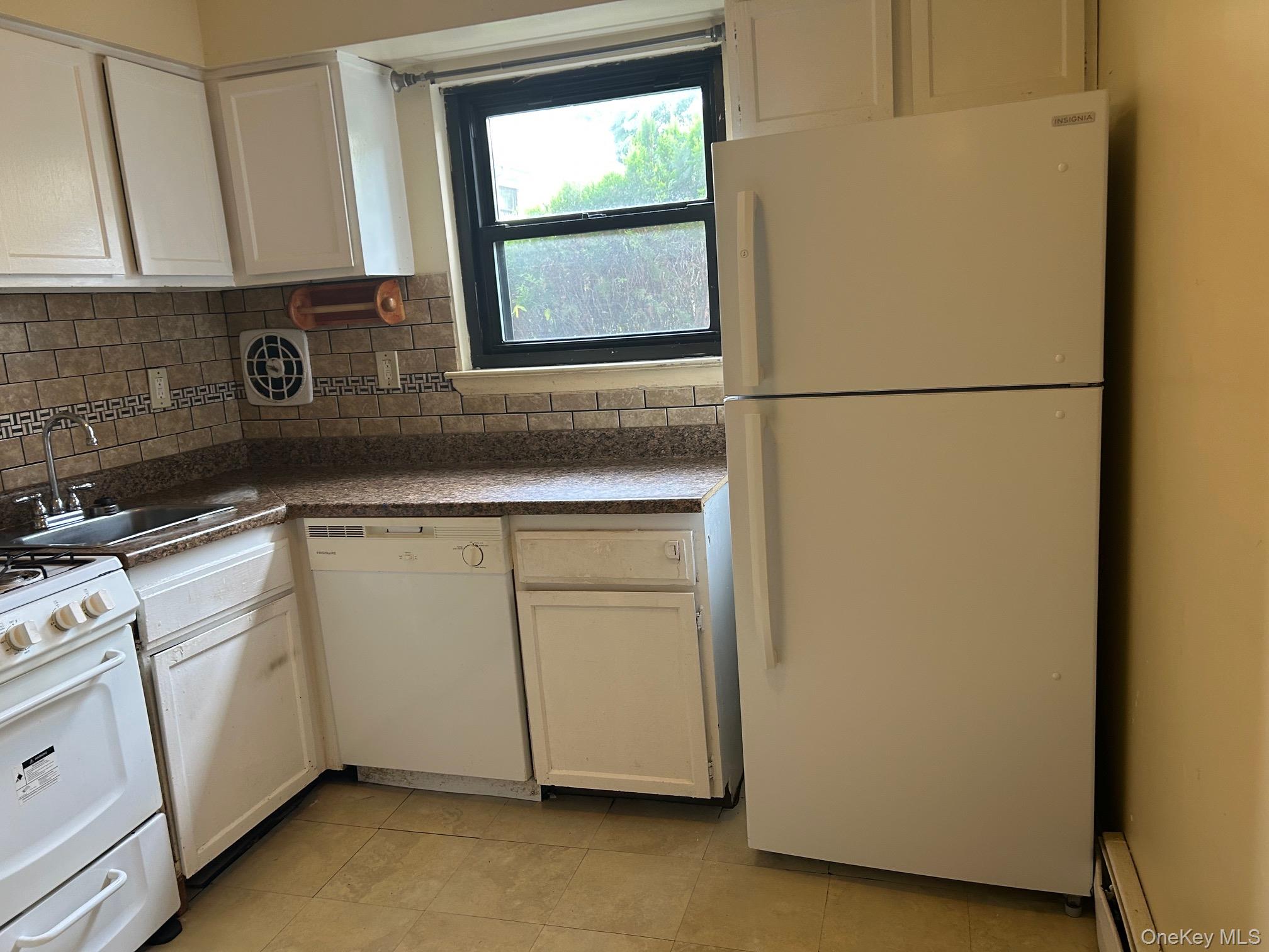 175 Sneden Place, Unit 175 photo 6