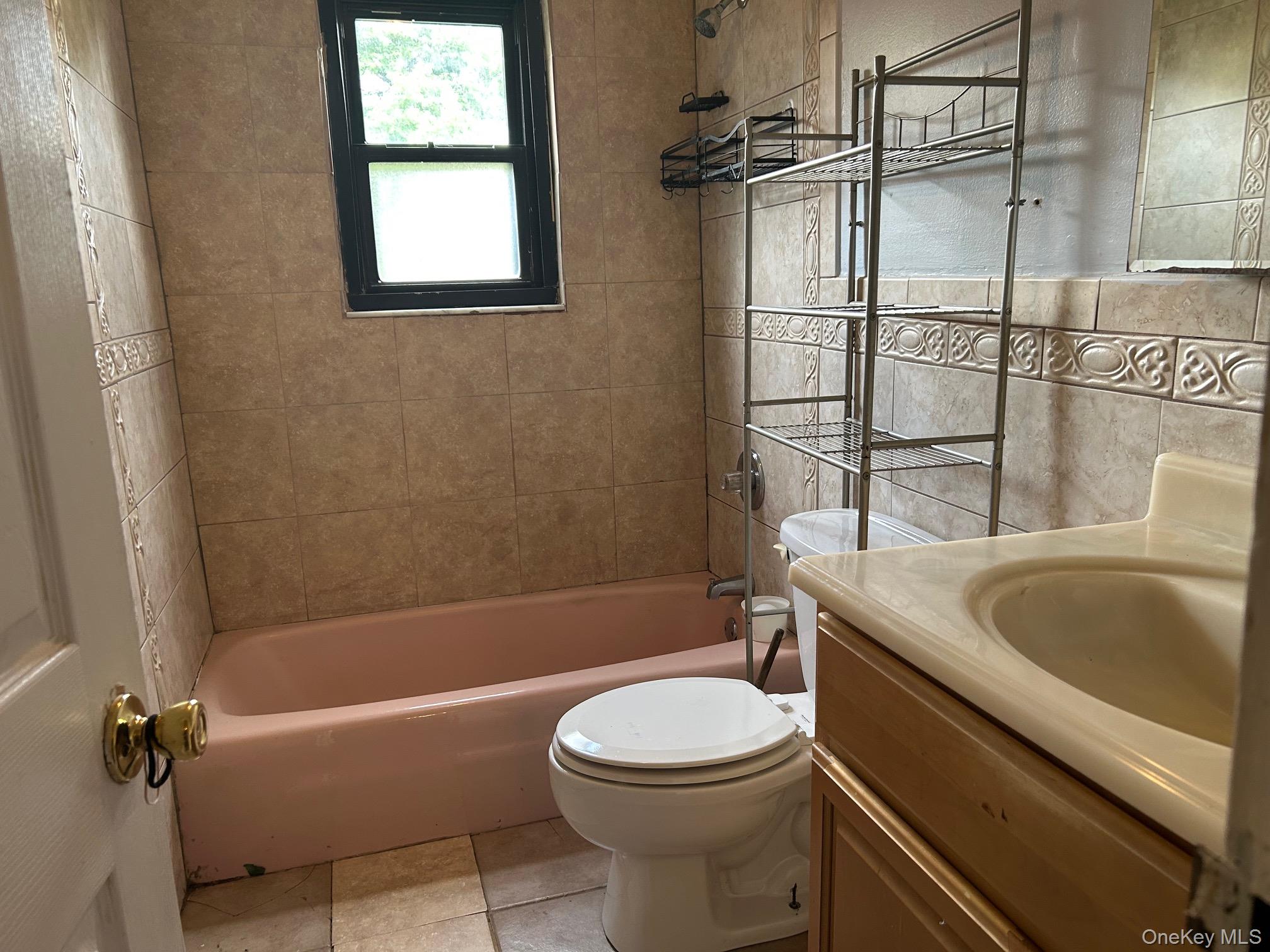175 Sneden Place, Unit 175 photo 20