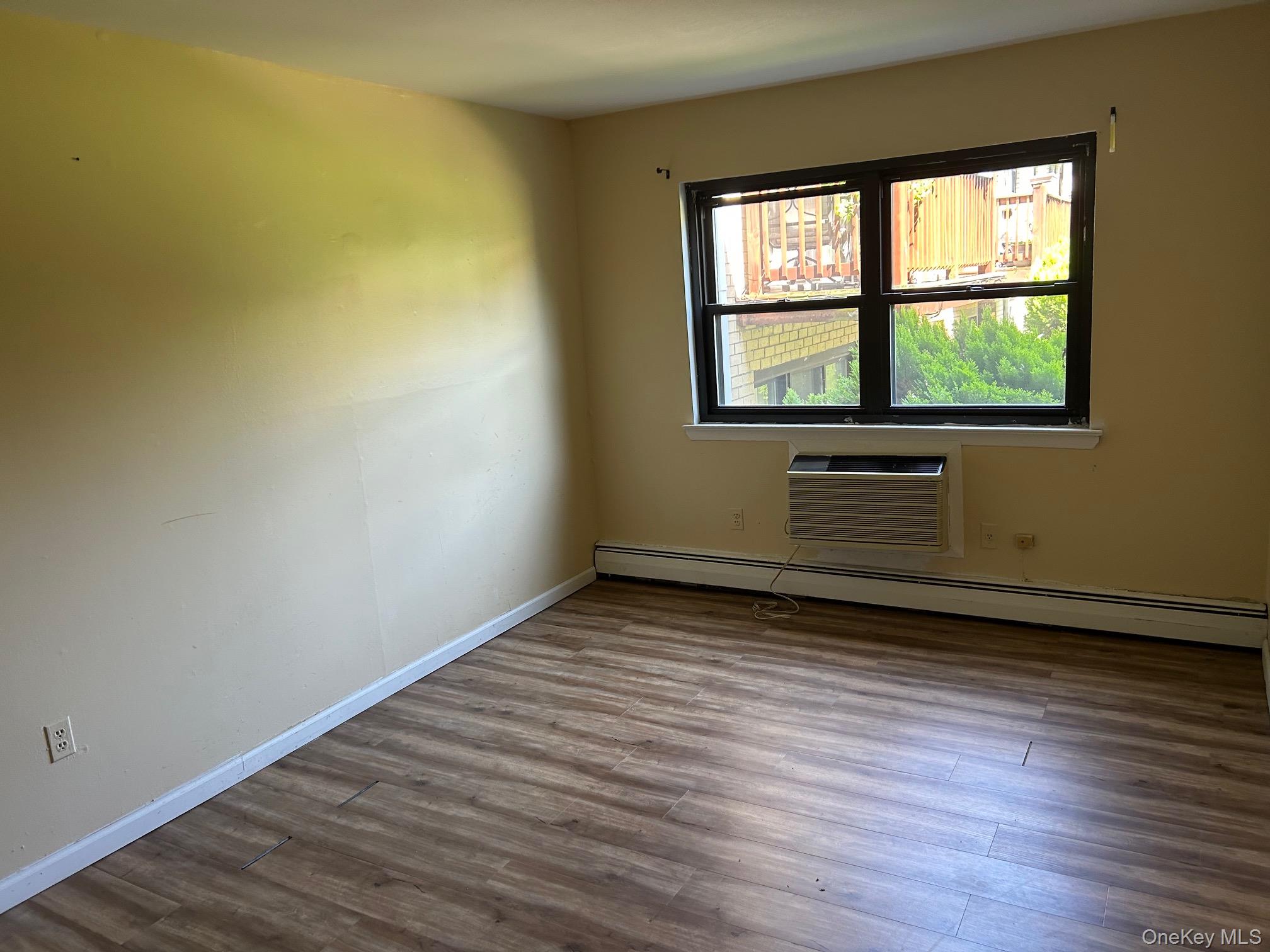 175 Sneden Place, Unit 175 photo 19