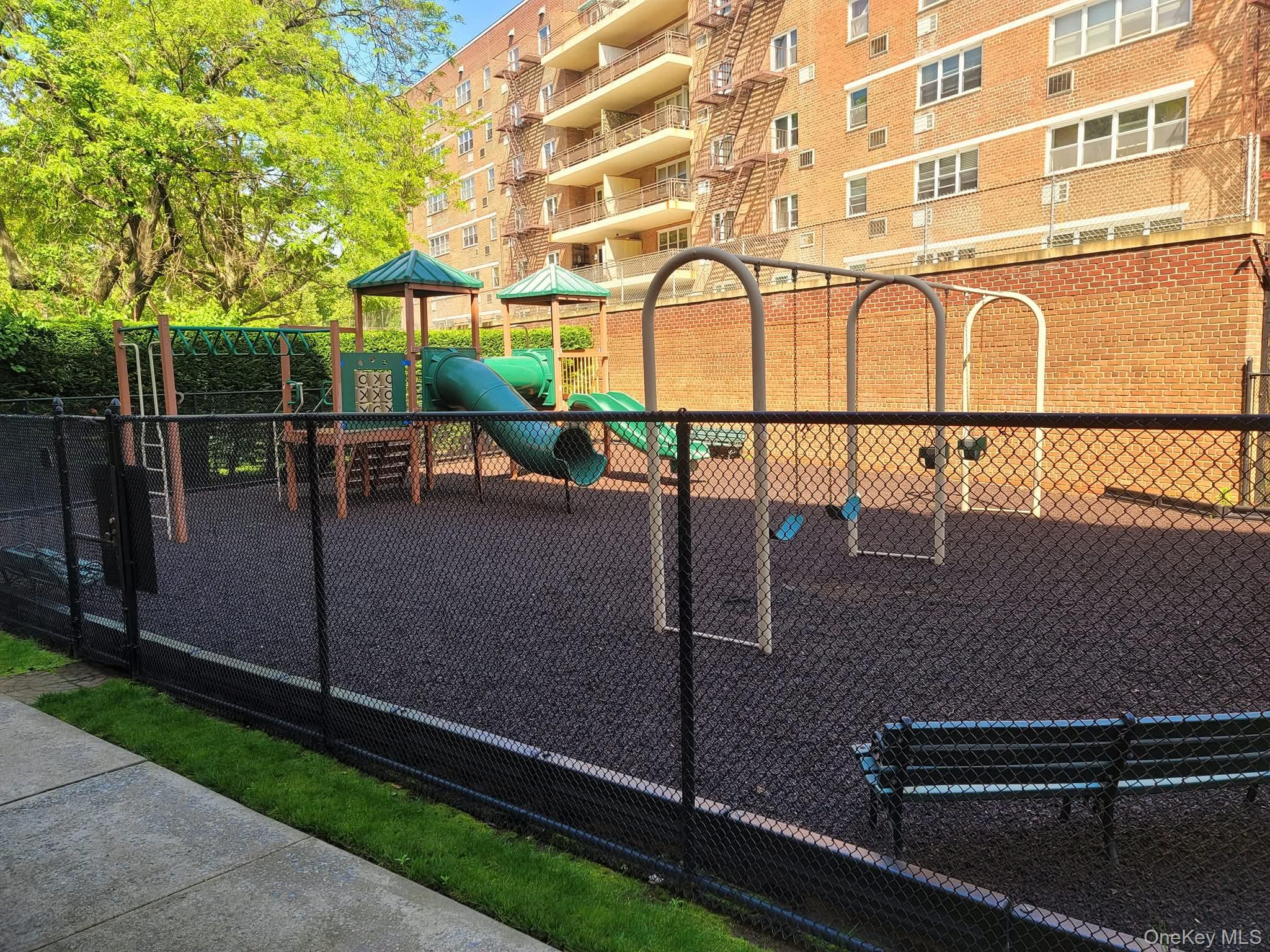 88-25 155th Avenue, Unit 1A photo 18