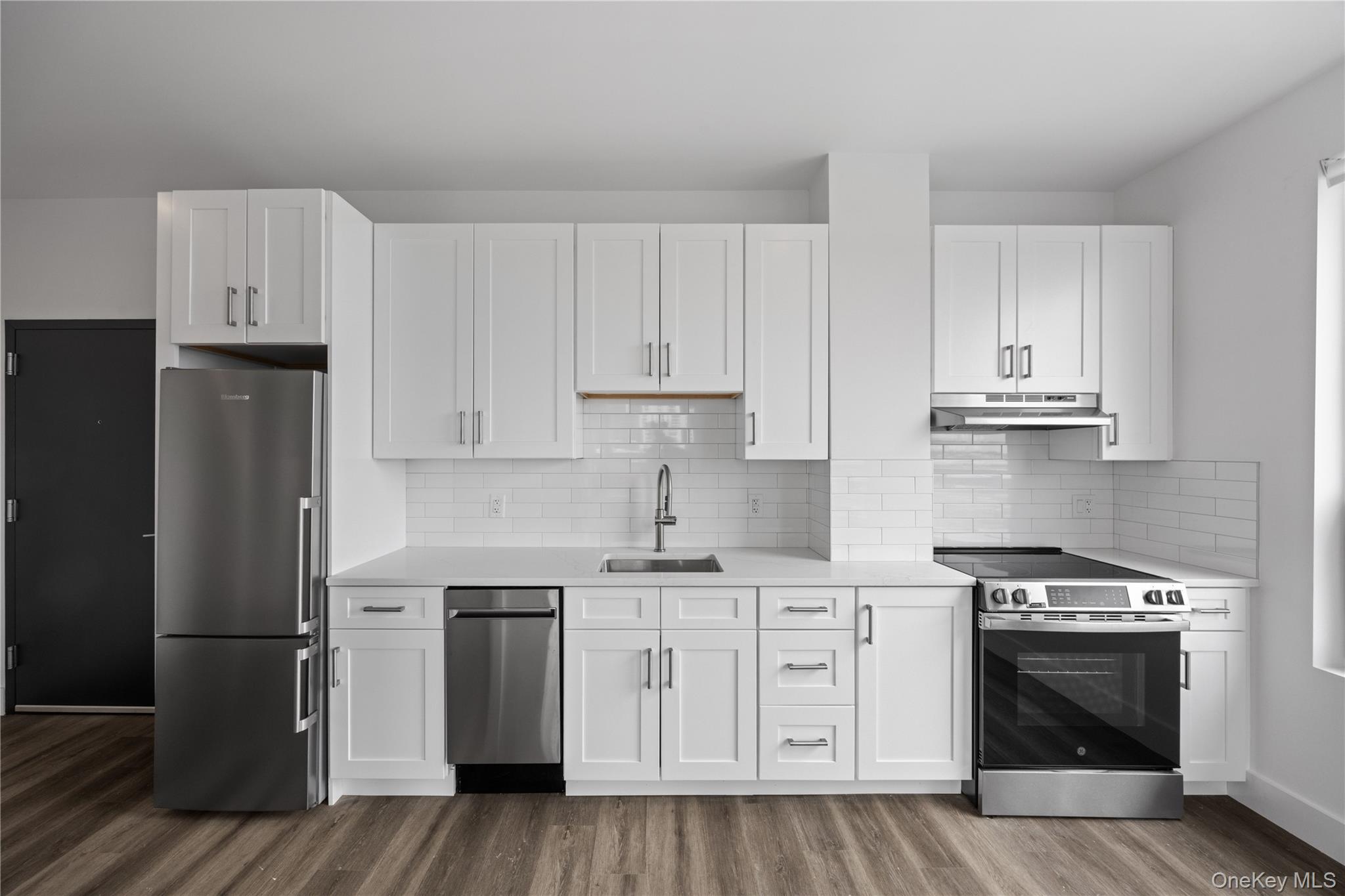 30 Broad Street, Unit 702 photo 5