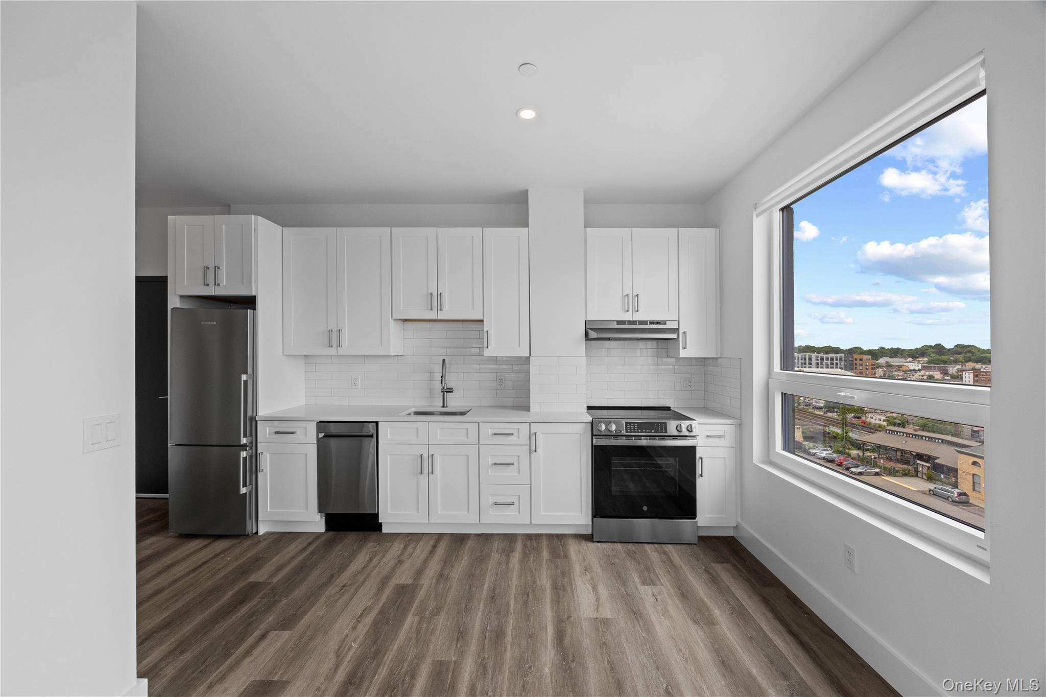 30 Broad Street, Unit 702 photo 6