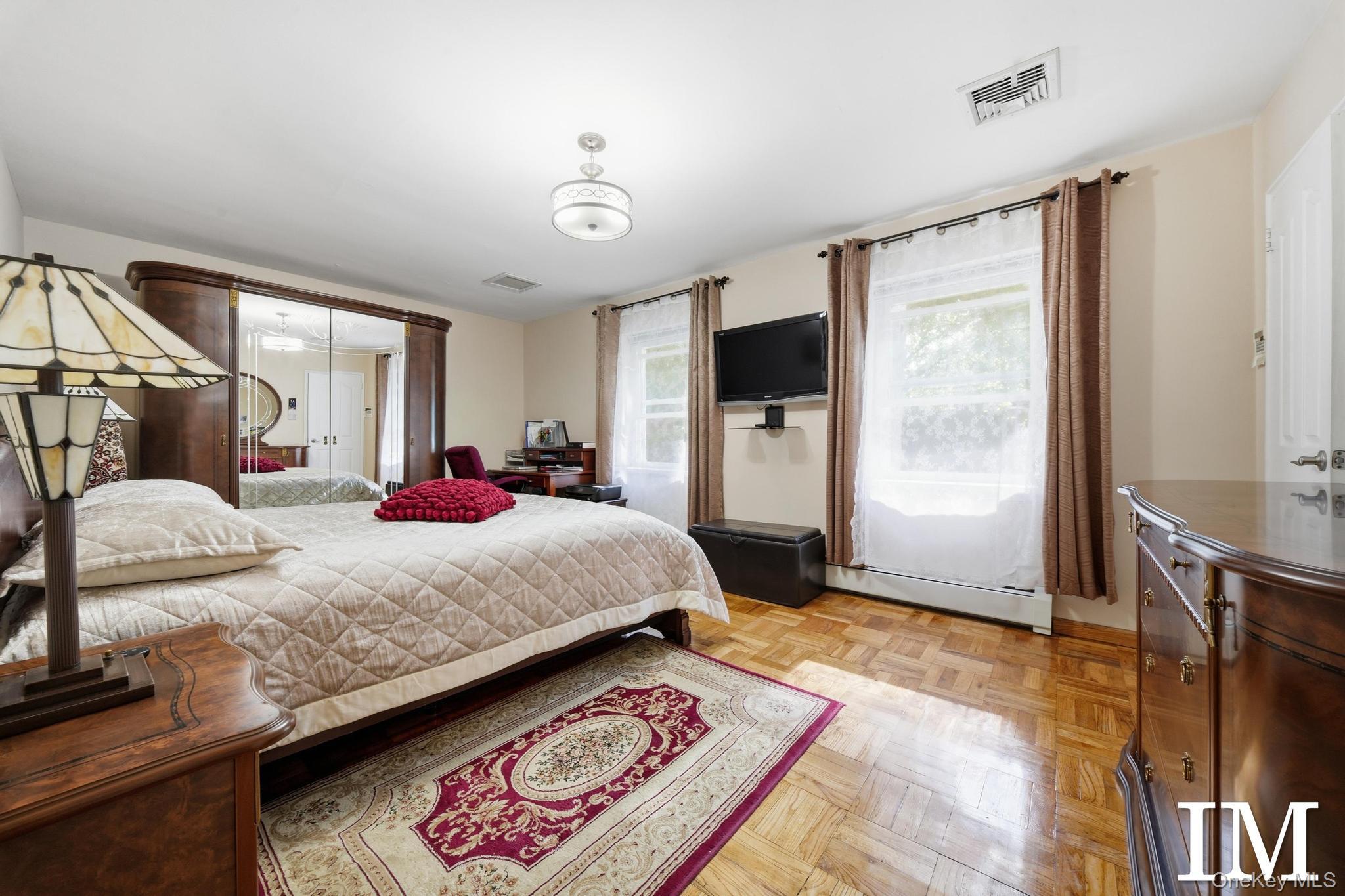 147-47 Charter, Unit 22 B photo 24