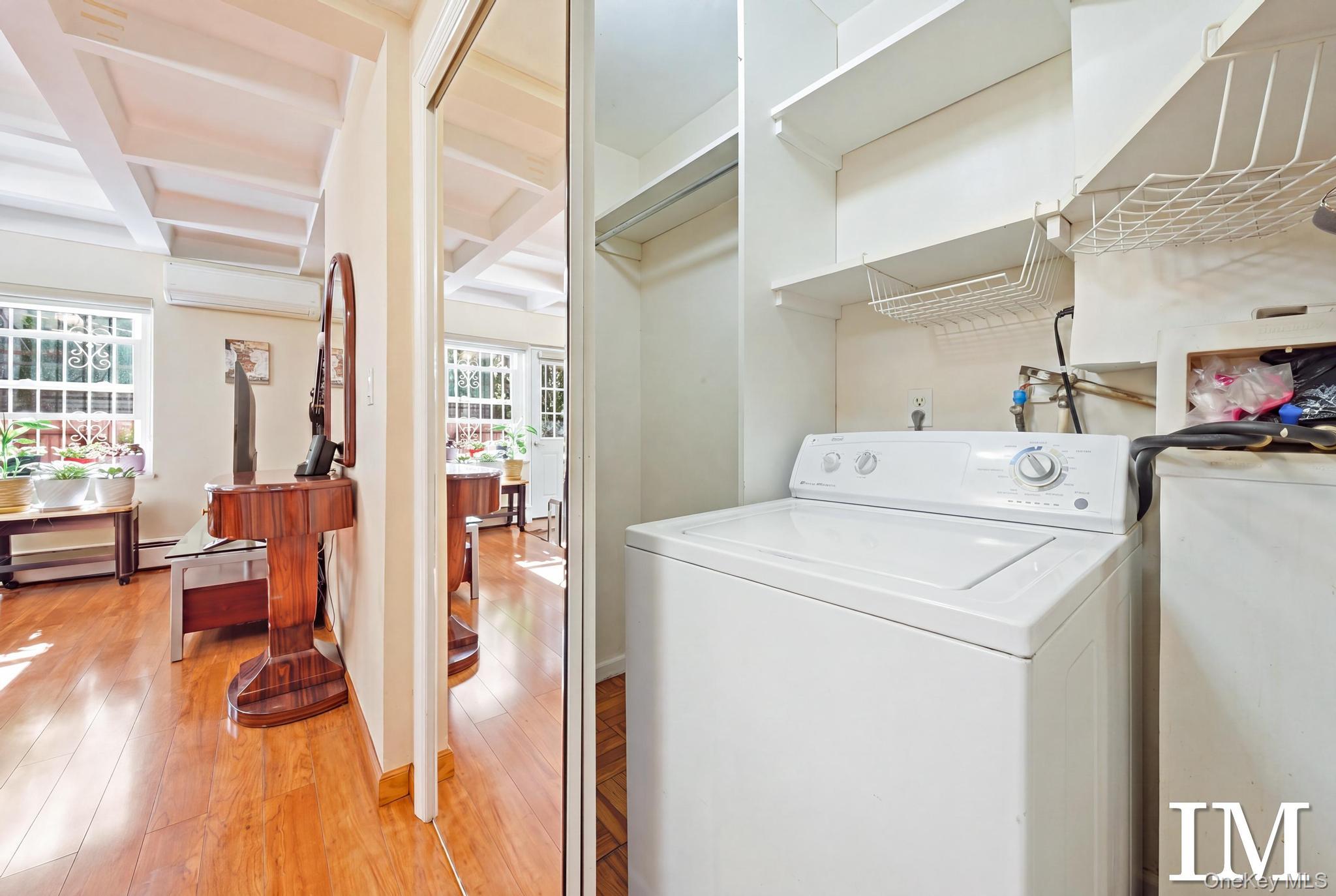 147-47 Charter, Unit 22 B photo 22