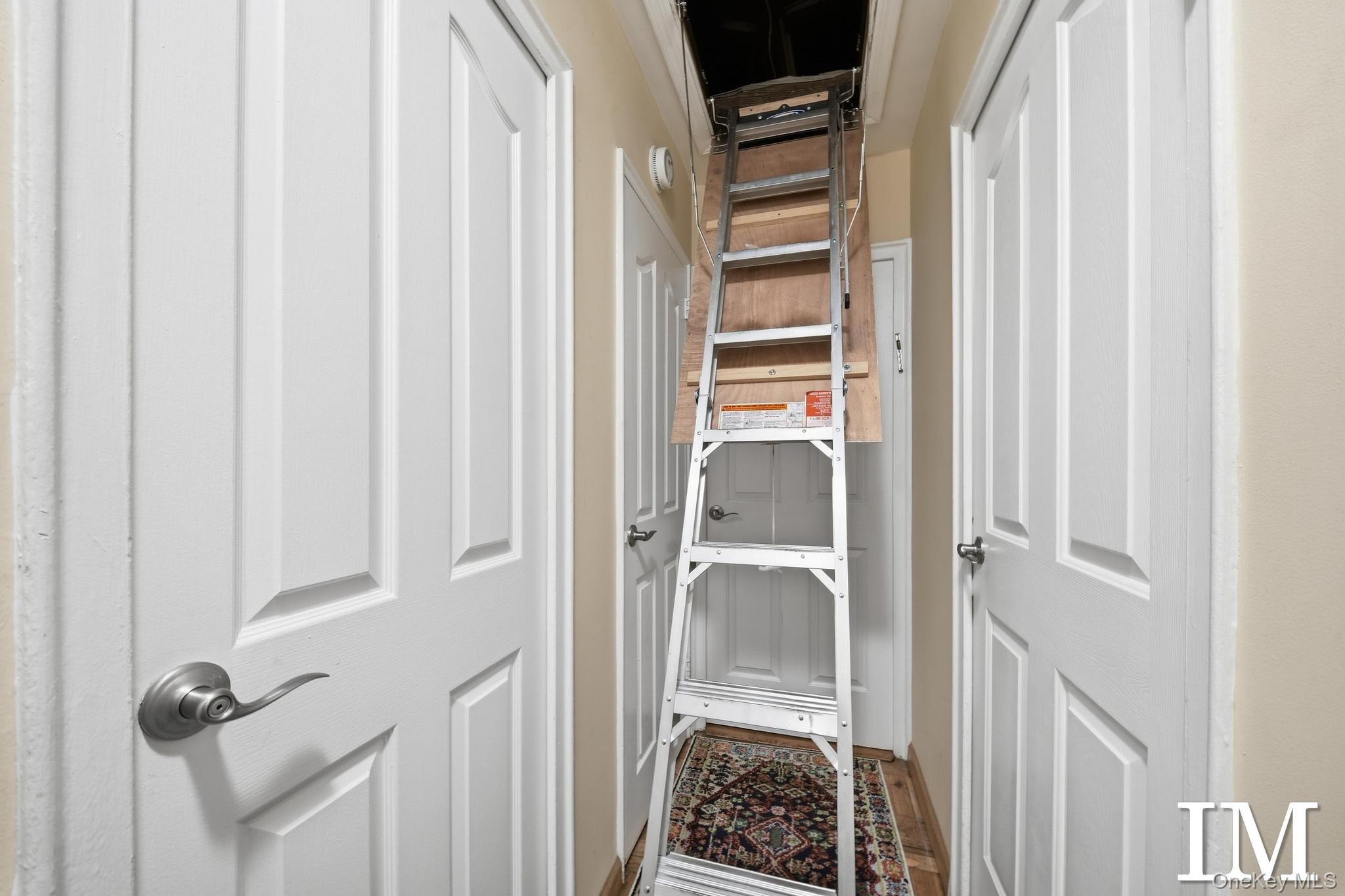 147-47 Charter, Unit 22 B photo 29