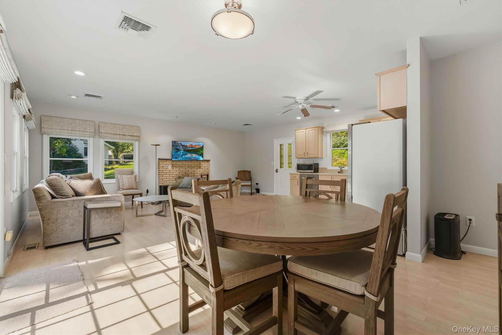 136 Lake Road – For Sale photo 21