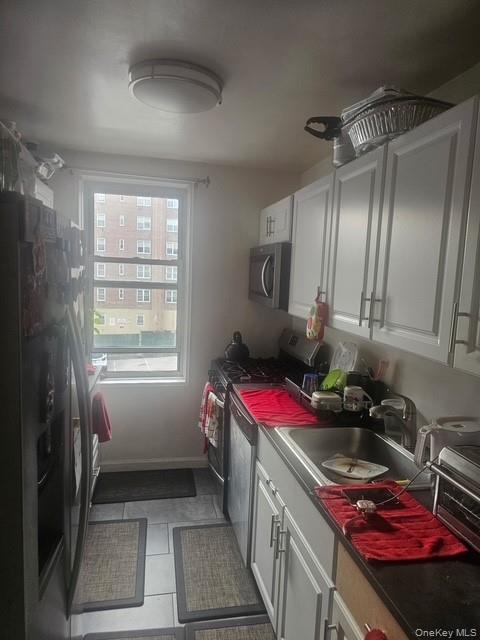 365 Bronx River Road, Unit 4B photo 3