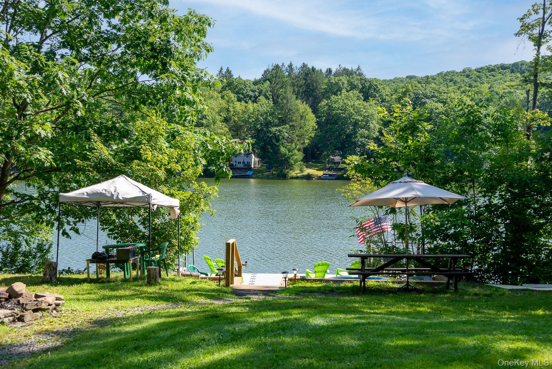 41 West Shore Drive – For Sale photo 3