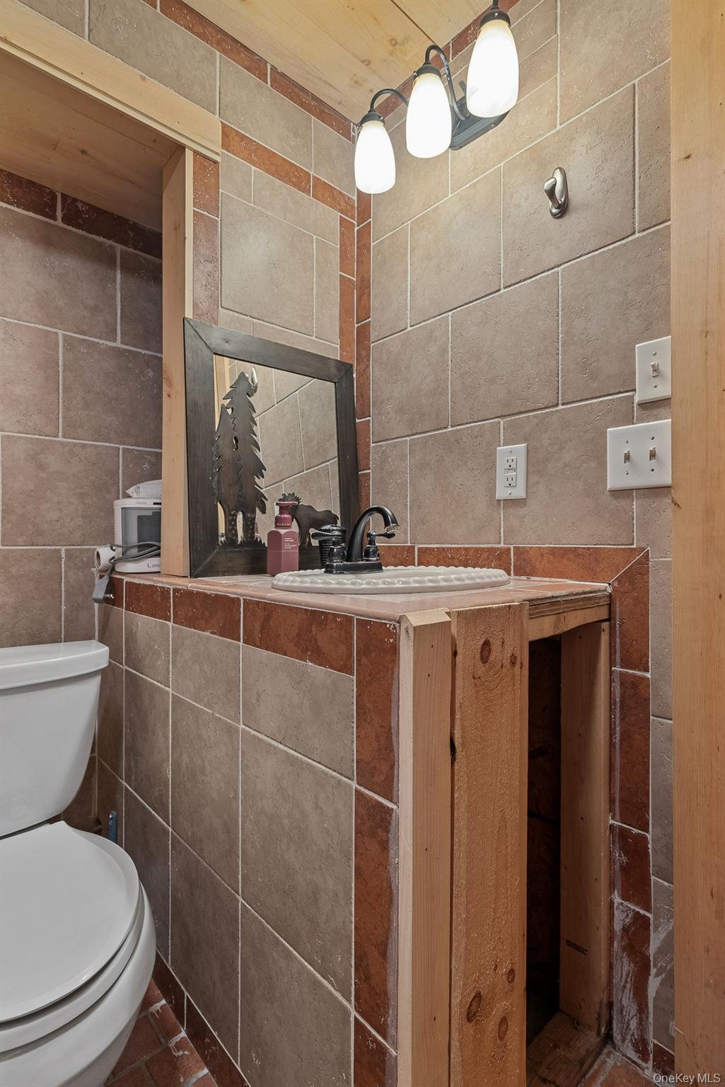 41 West Shore Drive – For Sale photo 13