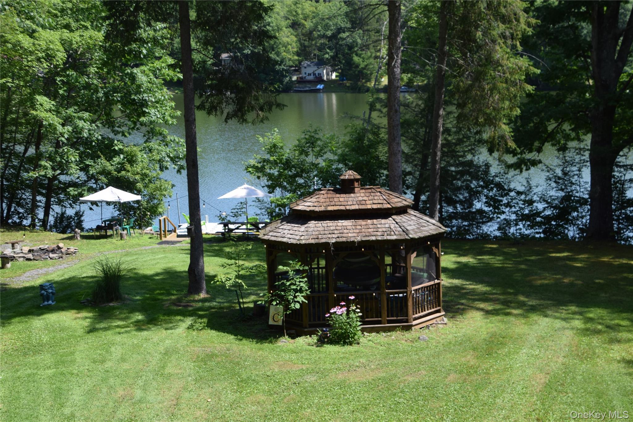41 West Shore Drive – For Sale photo 29