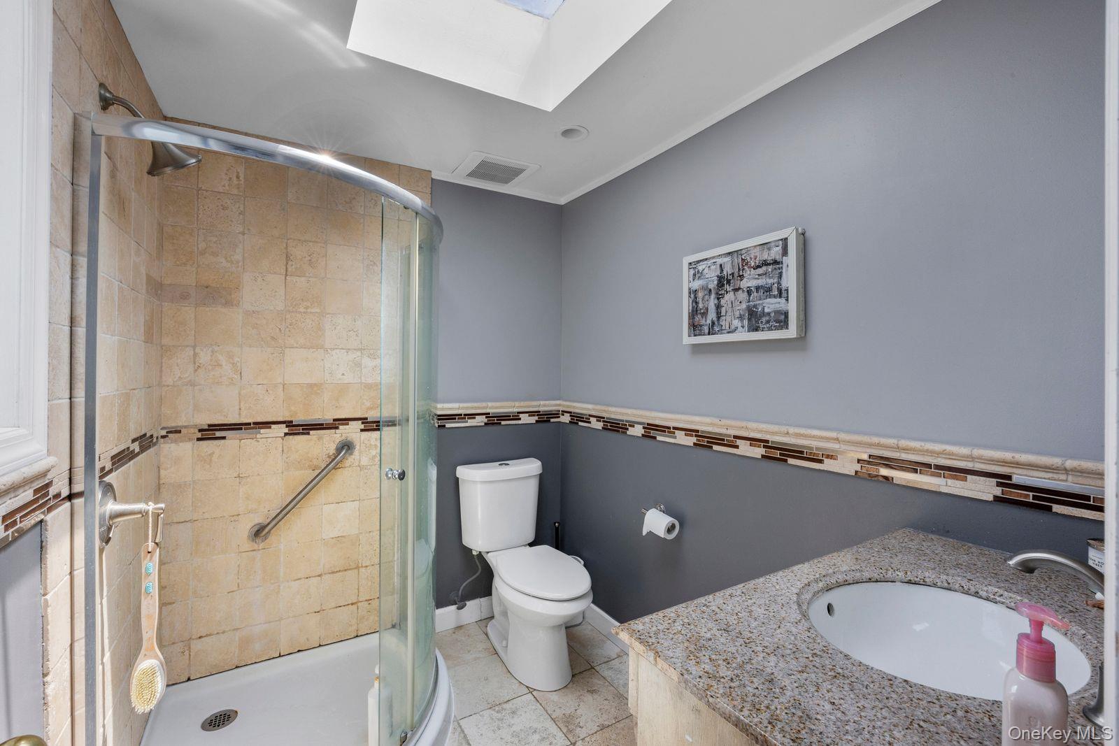 286 E Lexington Avenue – For Sale photo 18