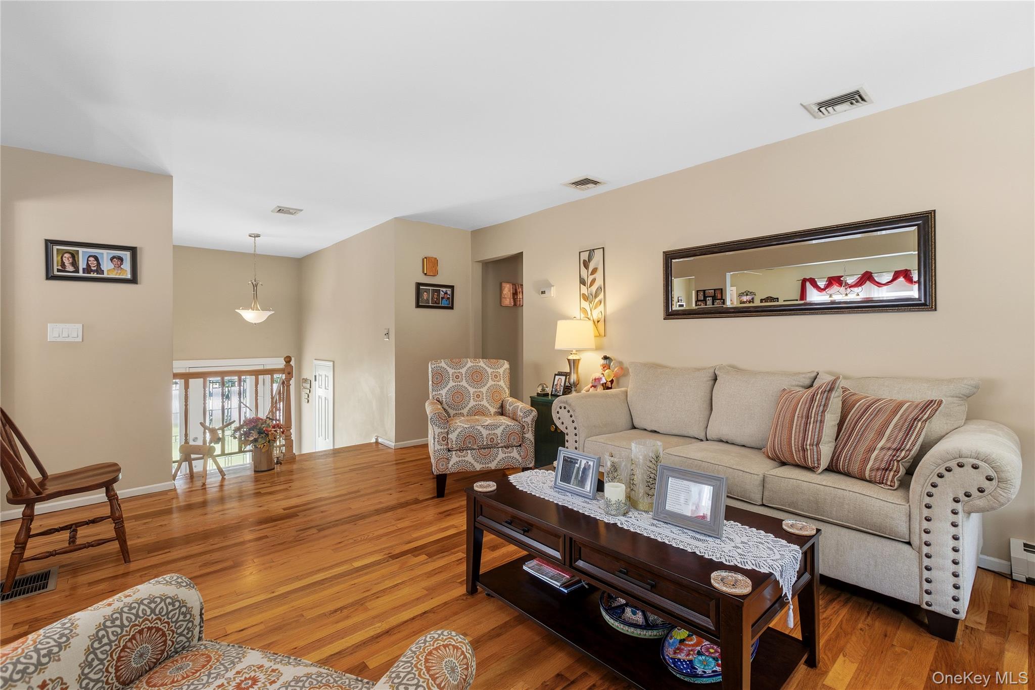 15 Hood Place – For Sale photo 5