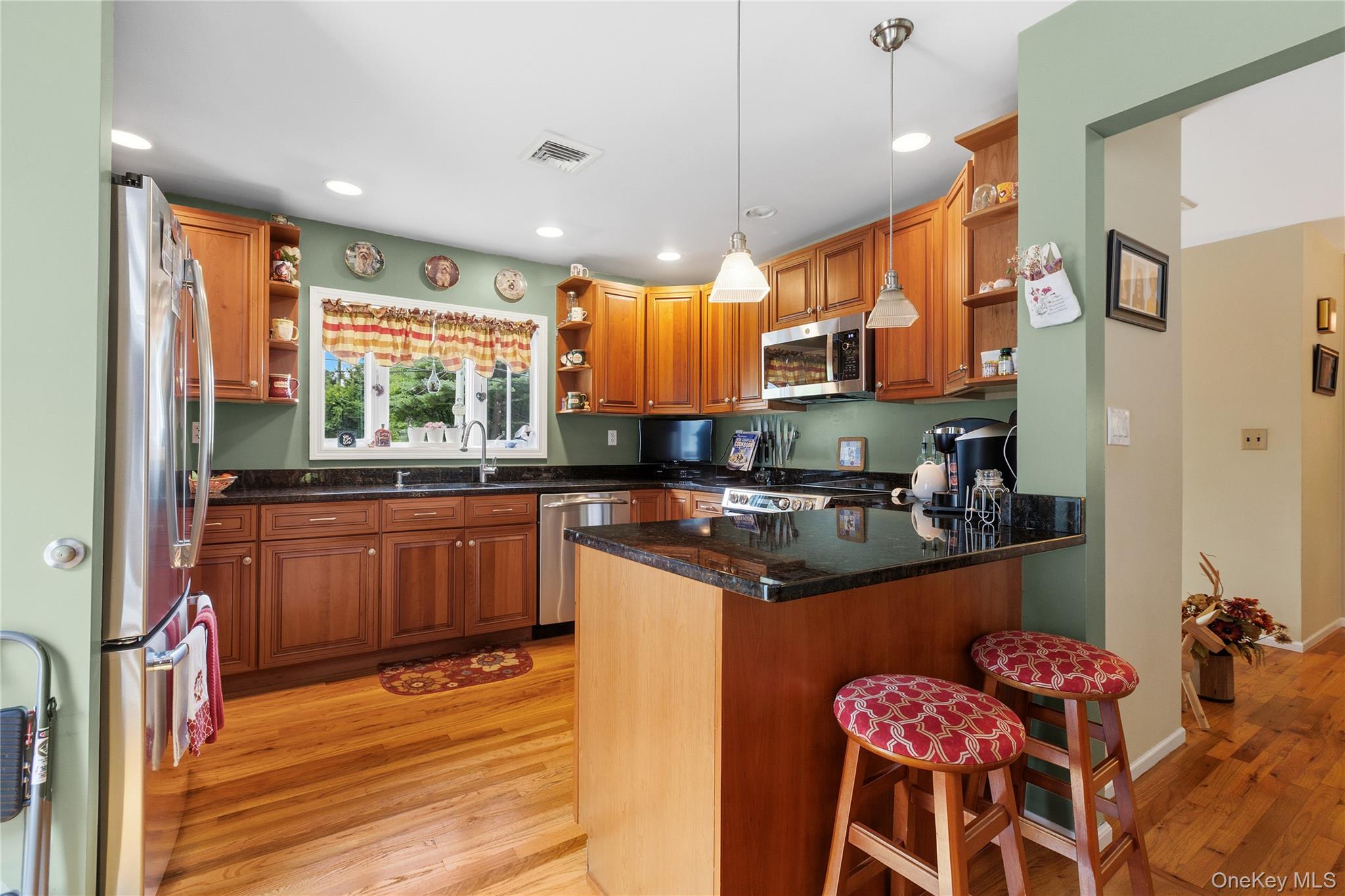 15 Hood Place – For Sale photo 6