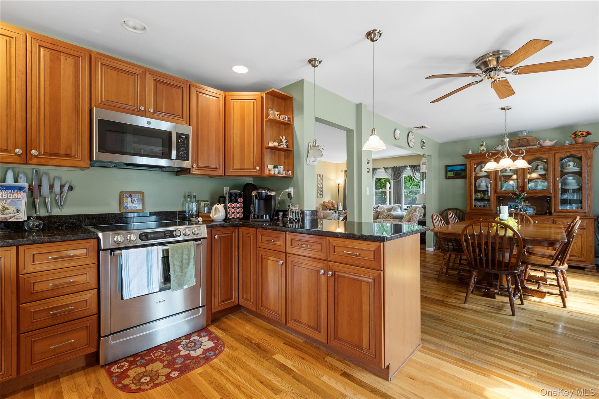 15 Hood Place – For Sale photo 8