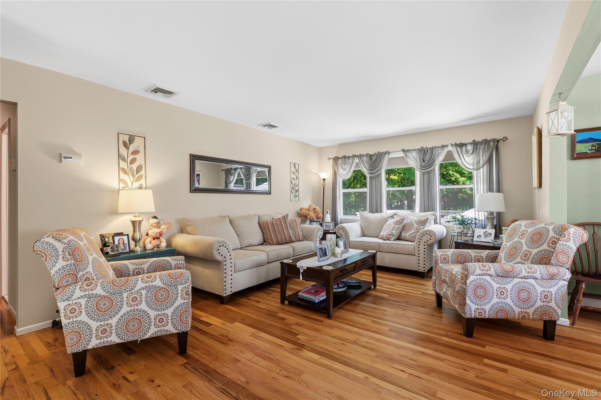 15 Hood Place – For Sale photo 4