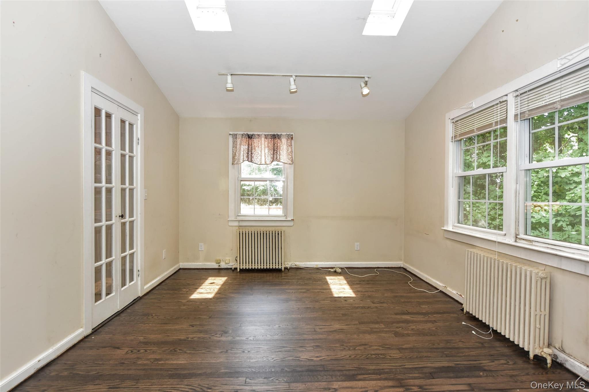 127 Hunt Avenue – For Sale photo 22
