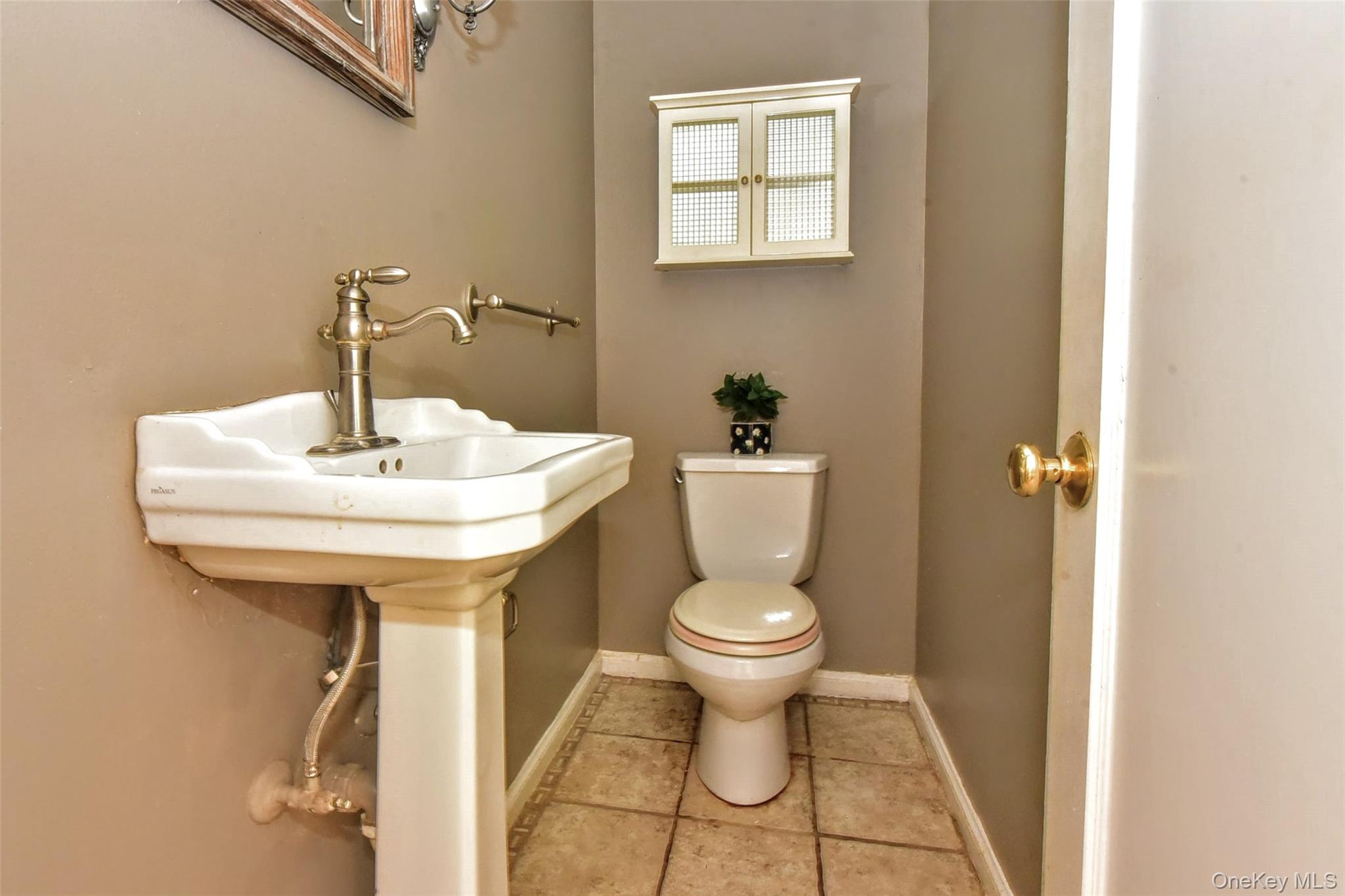 127 Hunt Avenue – For Sale photo 23