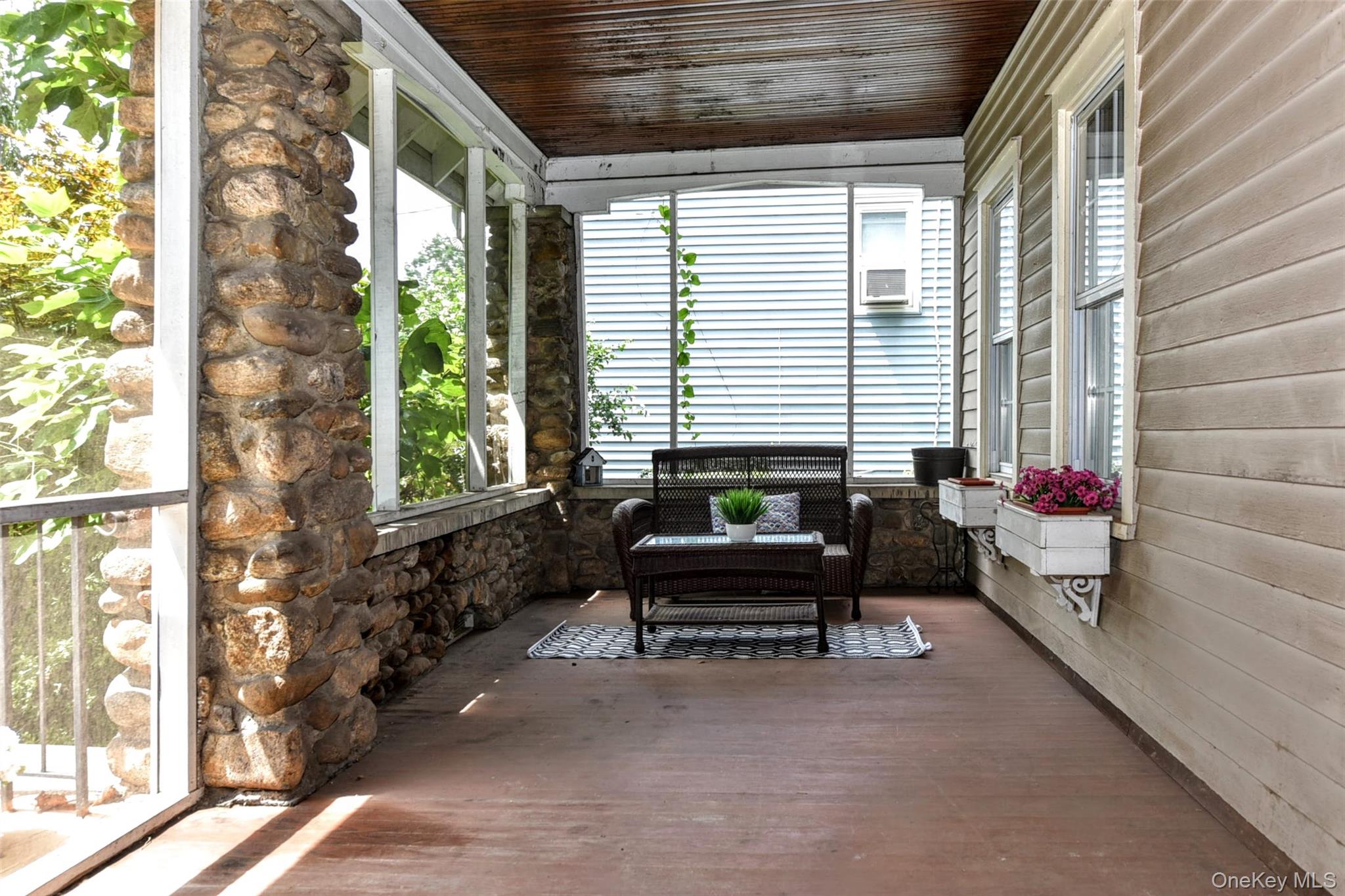 127 Hunt Avenue – For Sale photo 8