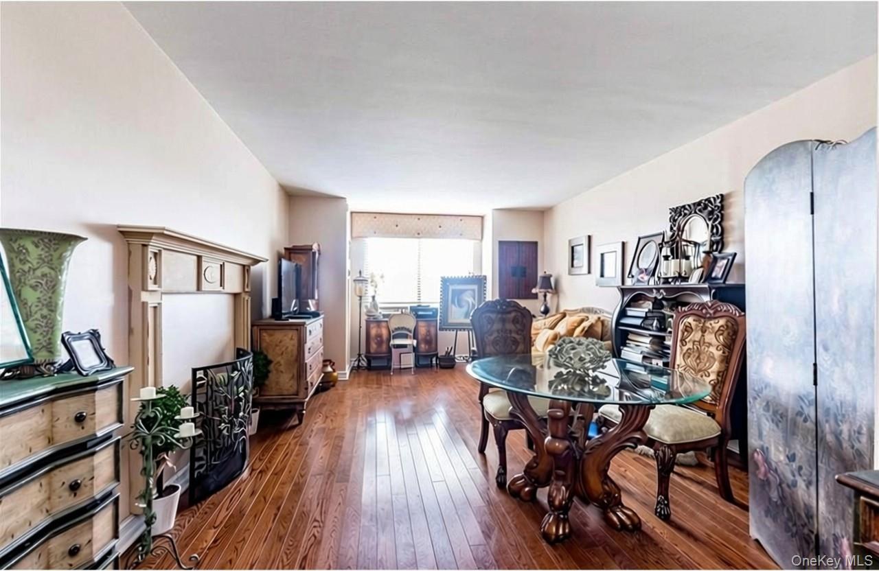 27010 Grand Central Parkway, Unit 4J photo 12