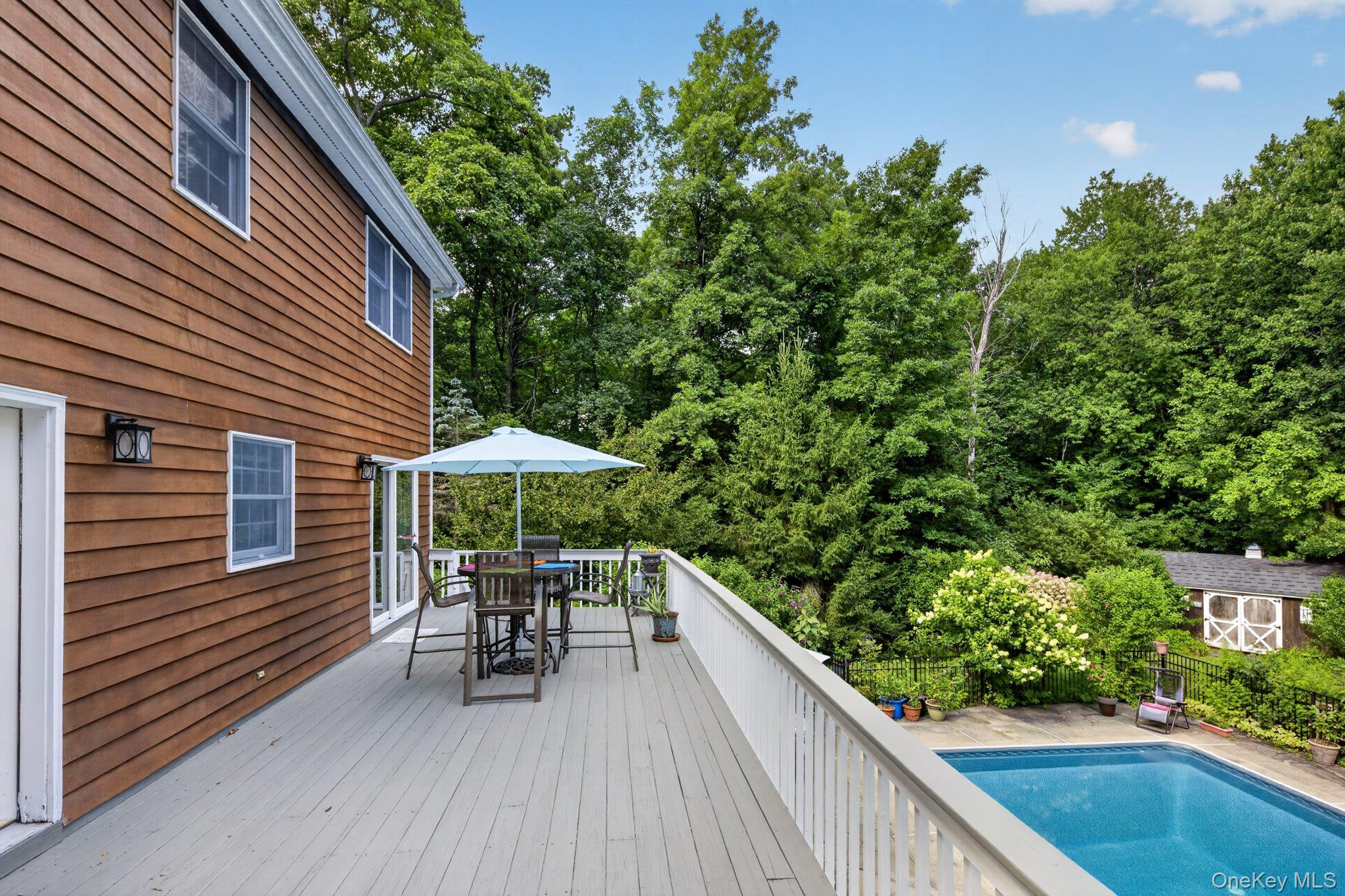 541 E Mountain Road N – For Sale photo 19
