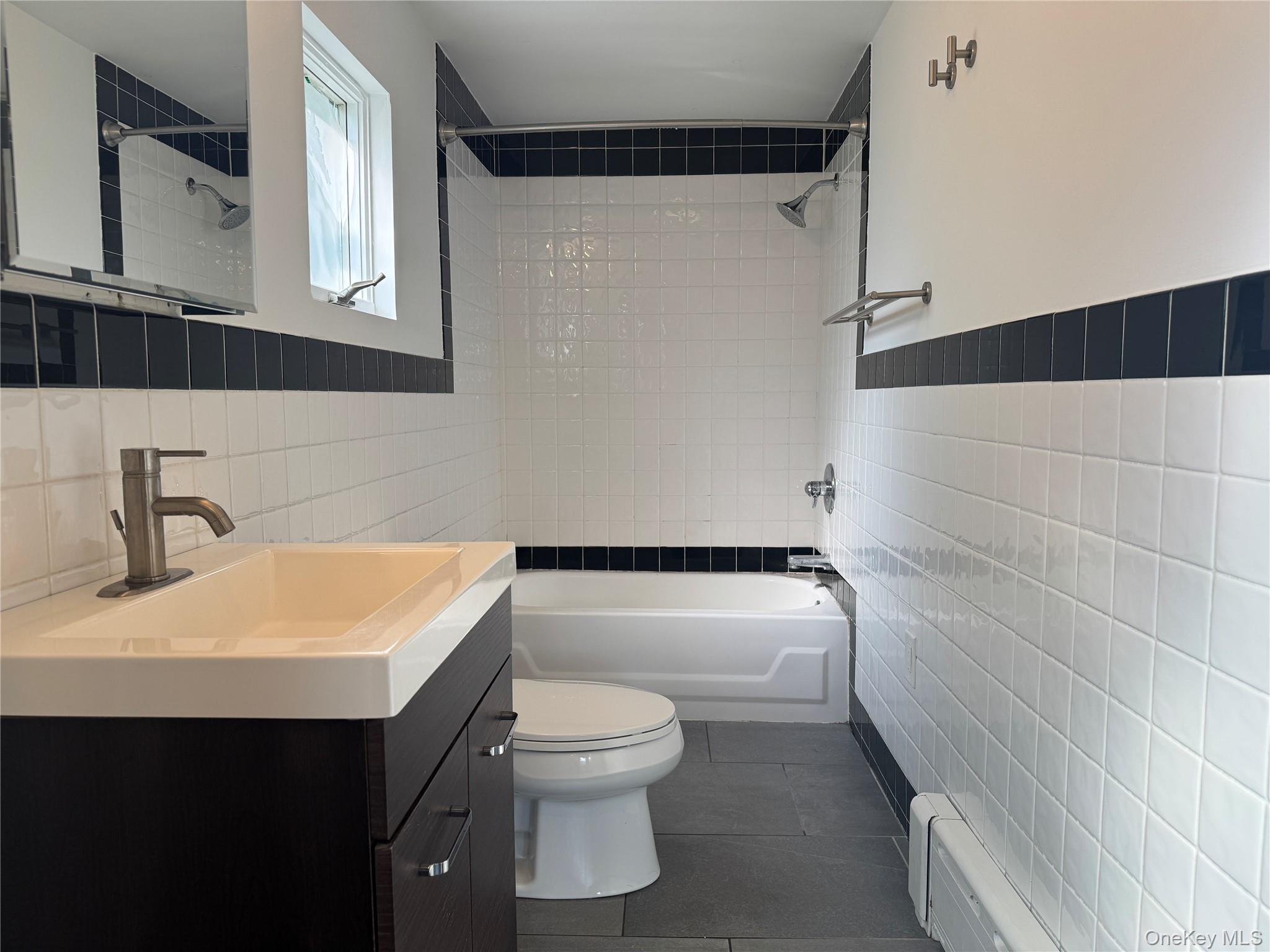 5 N Elm Street – For Sale photo 7