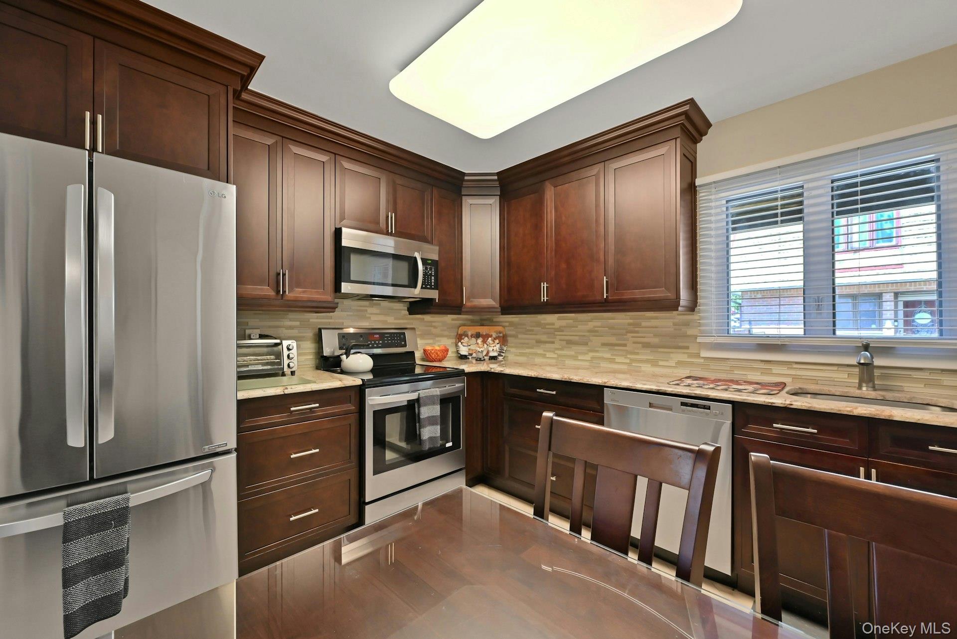 9 Heritage Drive, Unit A photo 4