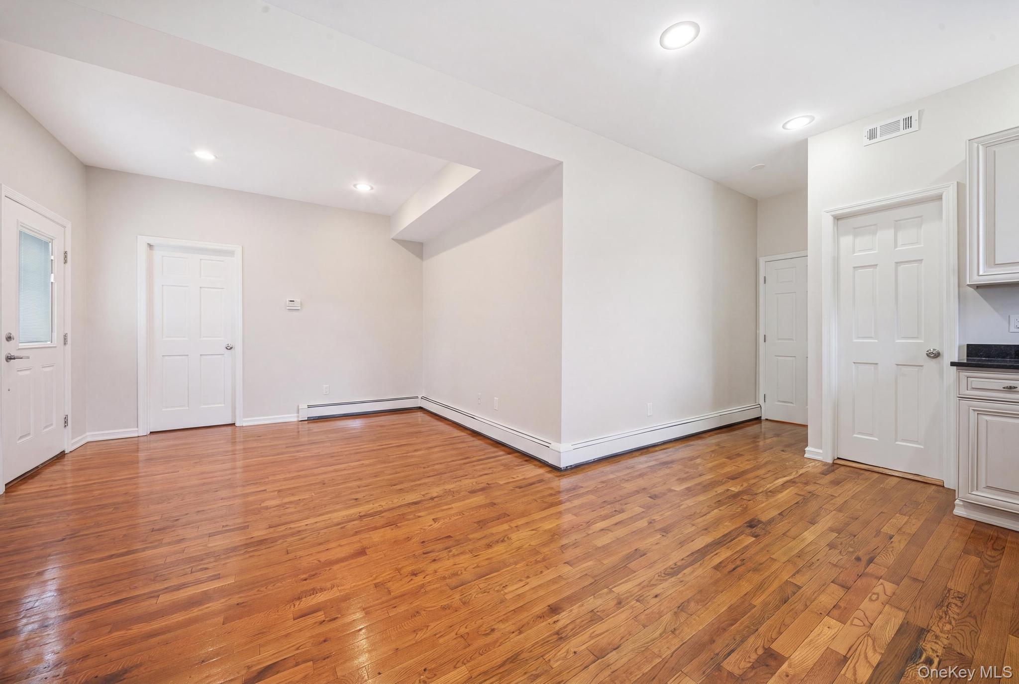 3 Marjorie Lane – For Sale photo 24