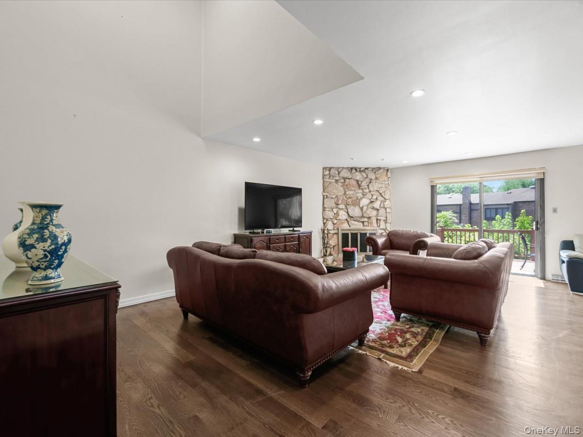 34 Windsor Gate Drive – For Sale photo 6