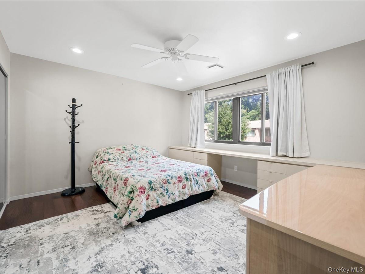 34 Windsor Gate Drive – For Sale photo 20