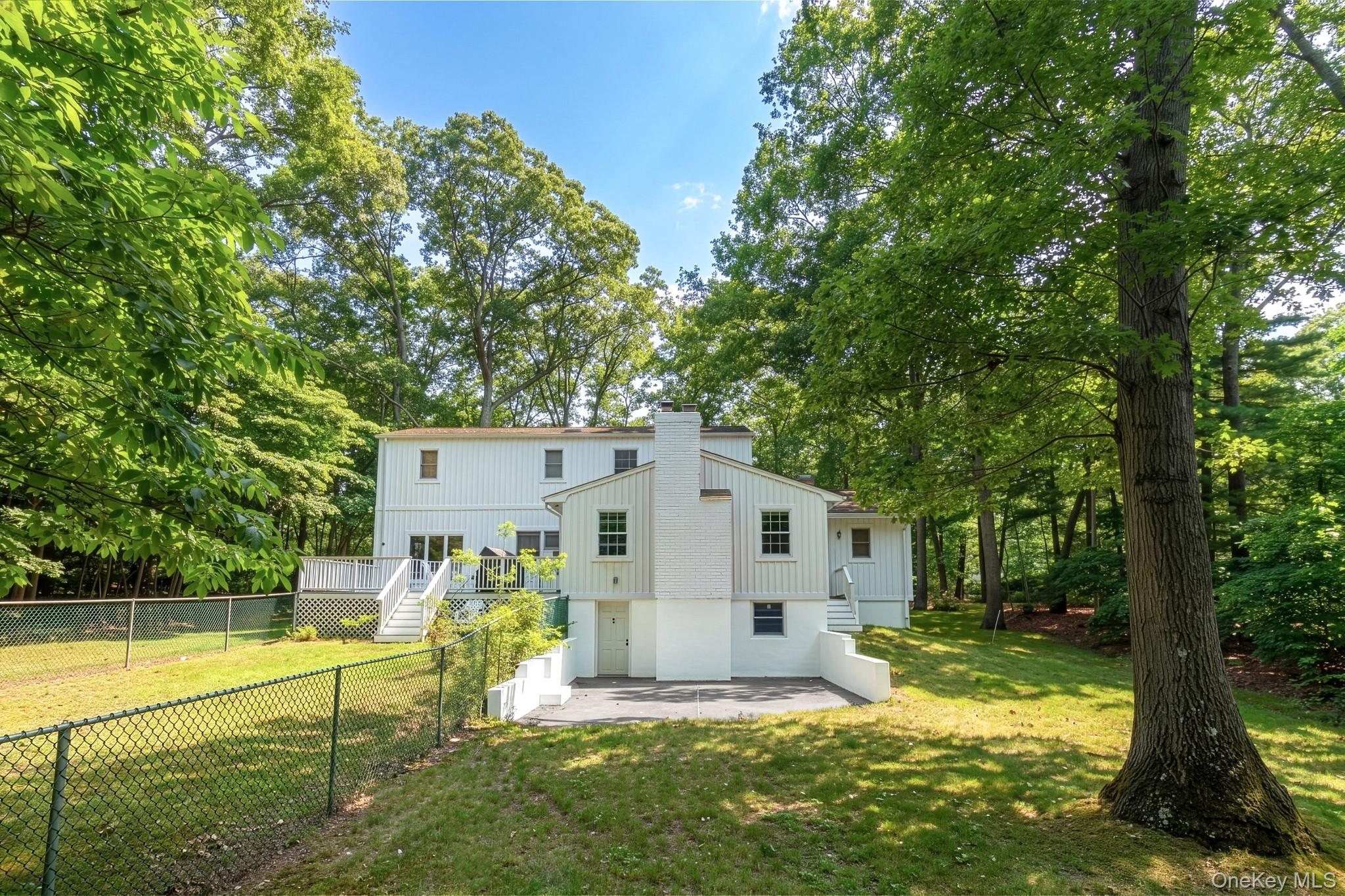 1540 Laurelwood Drive – For Sale photo 17