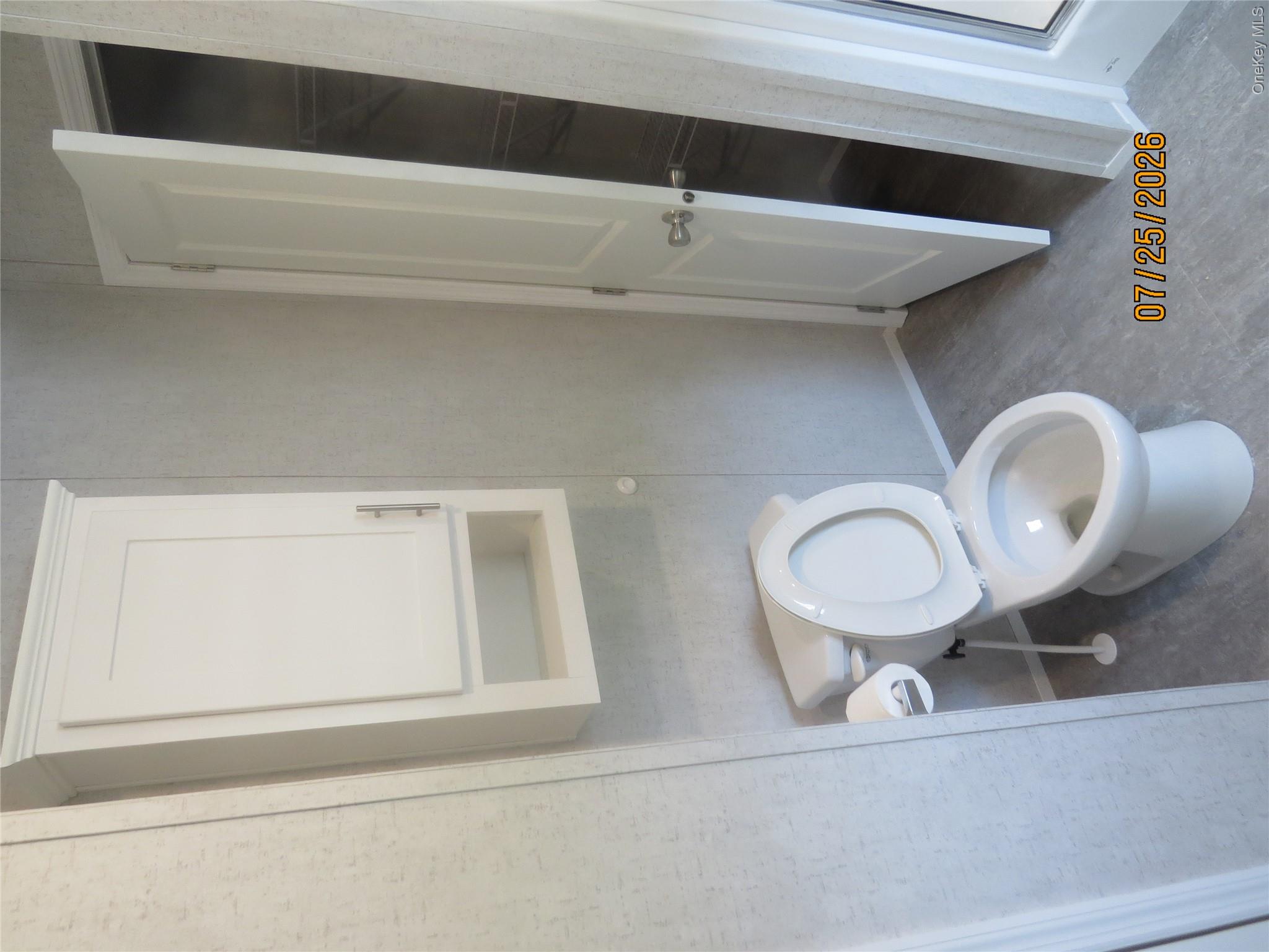 723 Beekman Road, Unit 70 photo 12