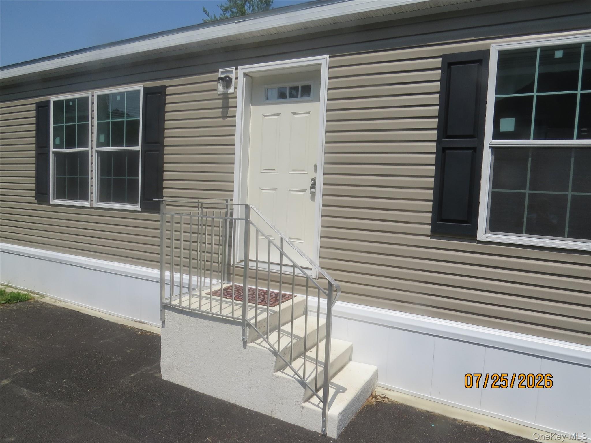 723 Beekman Road, Unit 70 photo 5