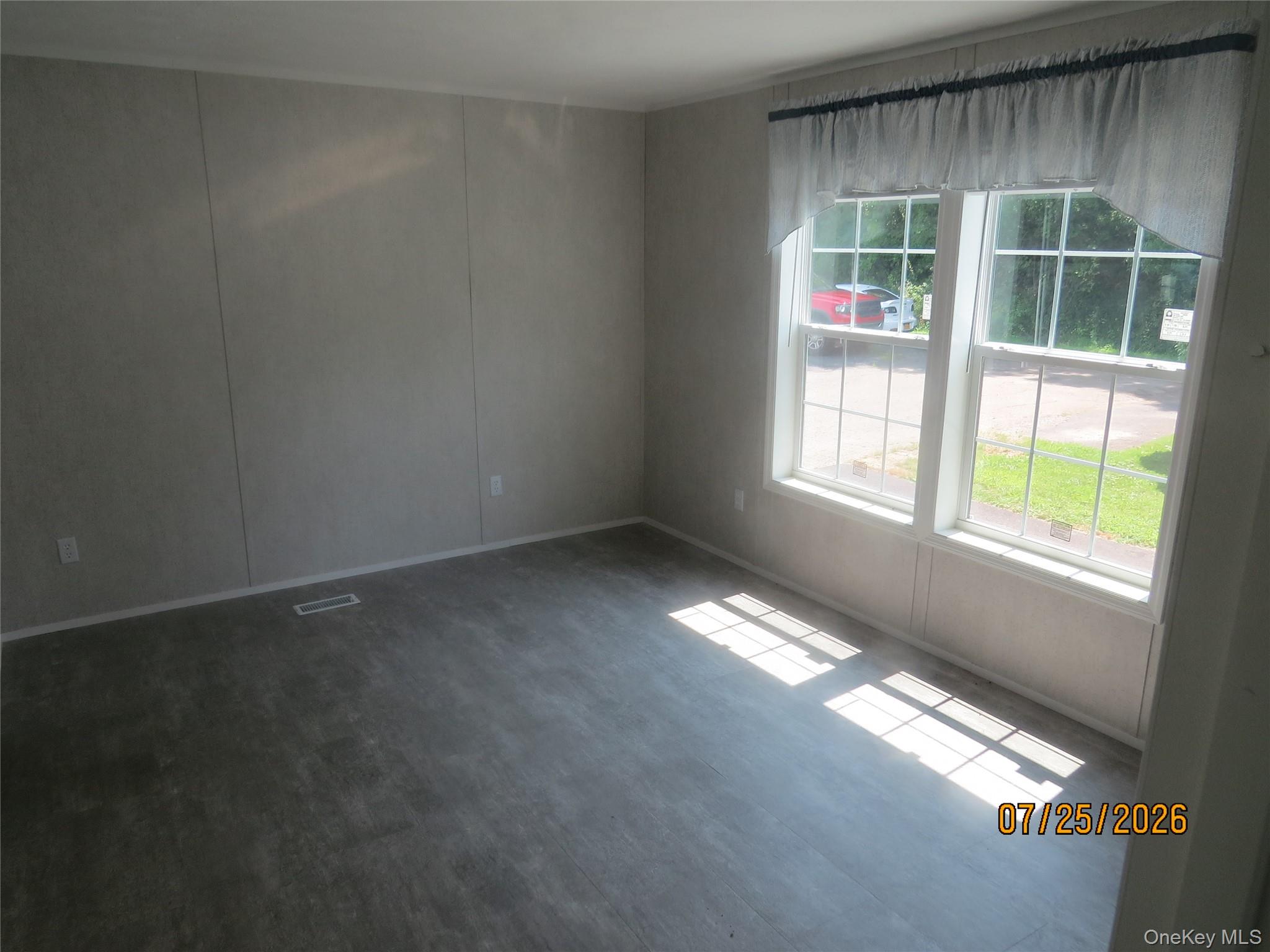 723 Beekman Road, Unit 70 photo 10