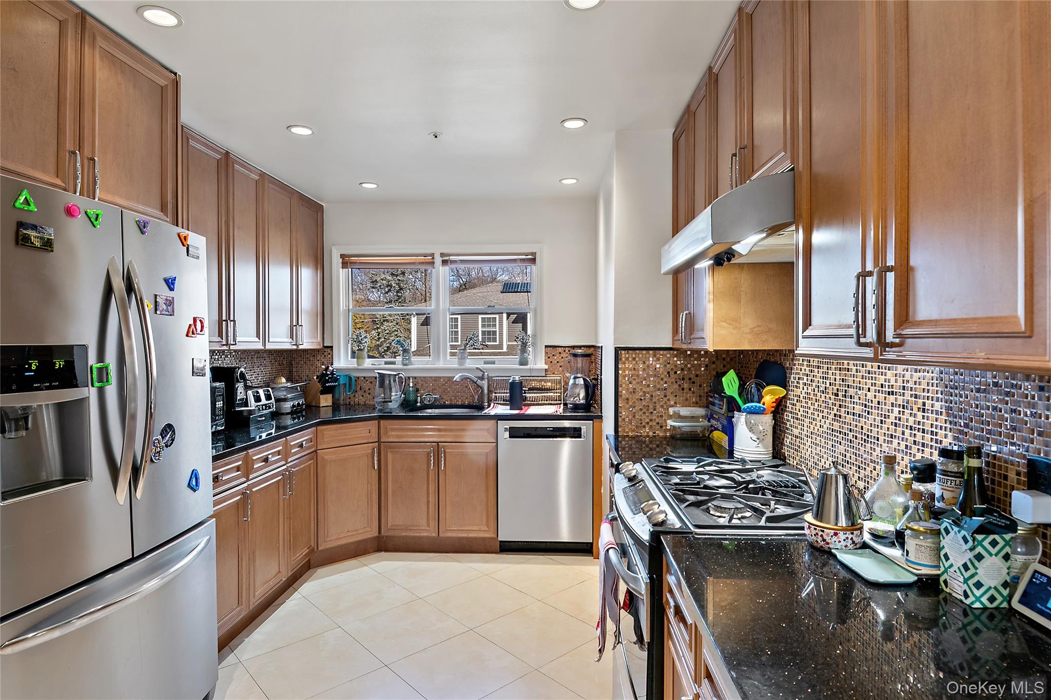 36 Florence Avenue, Unit 1 photo 14