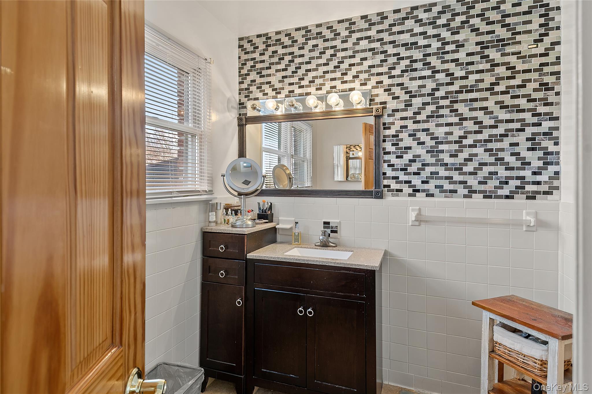 36 Florence Avenue, Unit 1 photo 18