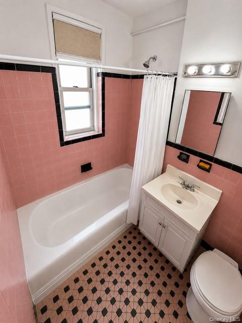 65-60 Wetherole Street Rego Park, NY 11374, Unit 5-J photo 5