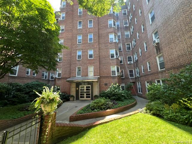 65-60 Wetherole Street Rego Park, NY 11374, Unit 5-J
