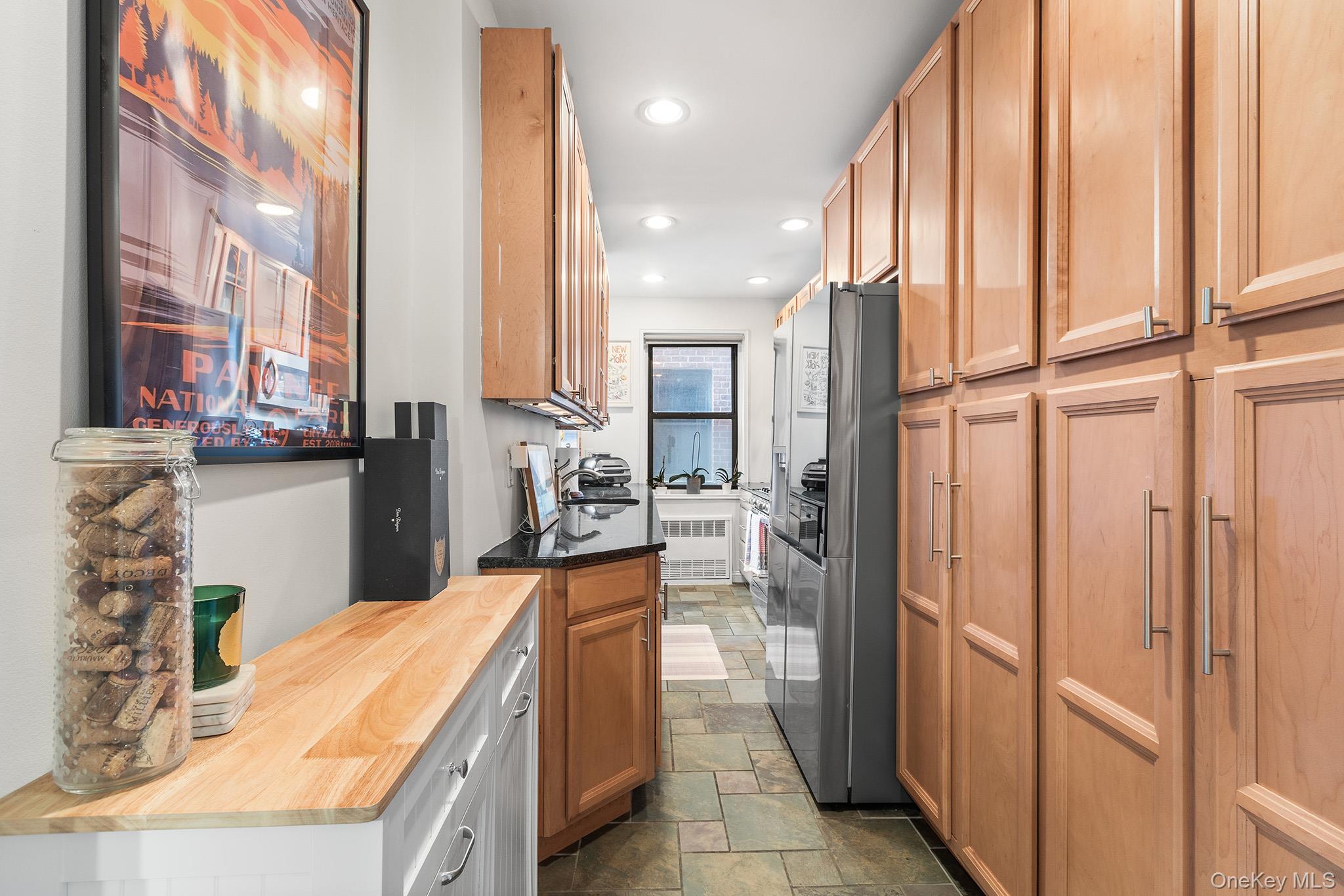 325 Main Street, Unit 1J photo 7