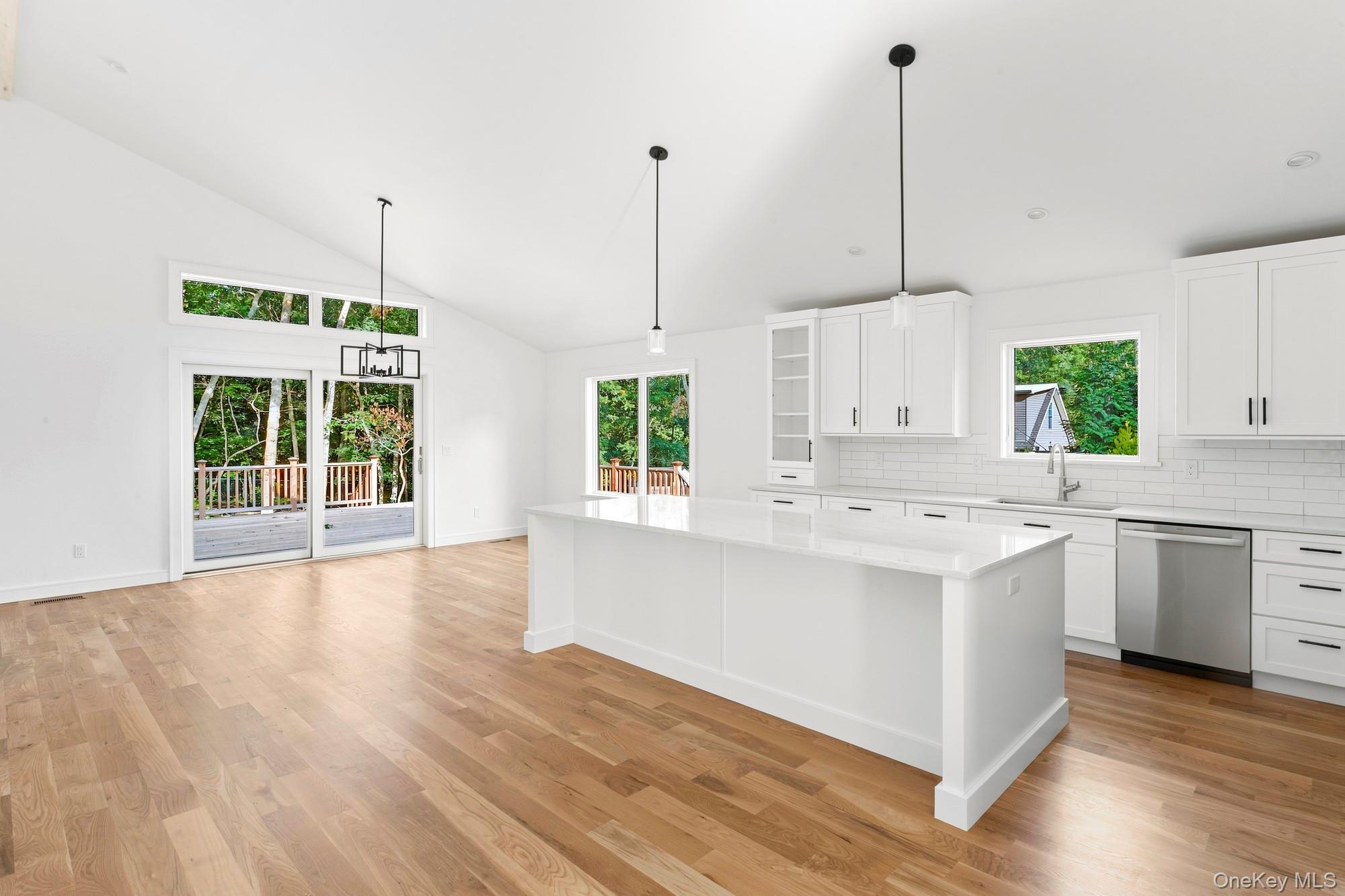 17 Bittersweet Avenue – For Sale photo 9