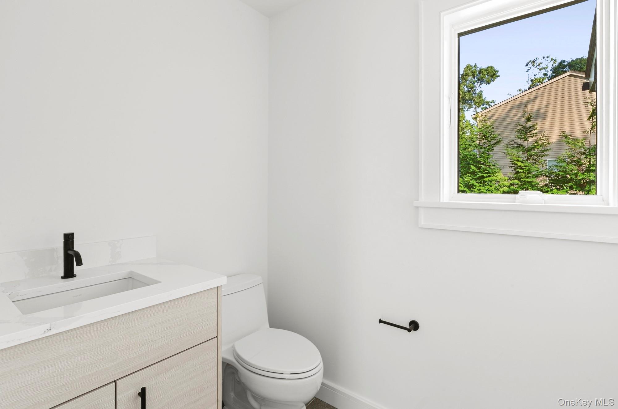 17 Bittersweet Avenue – For Sale photo 6