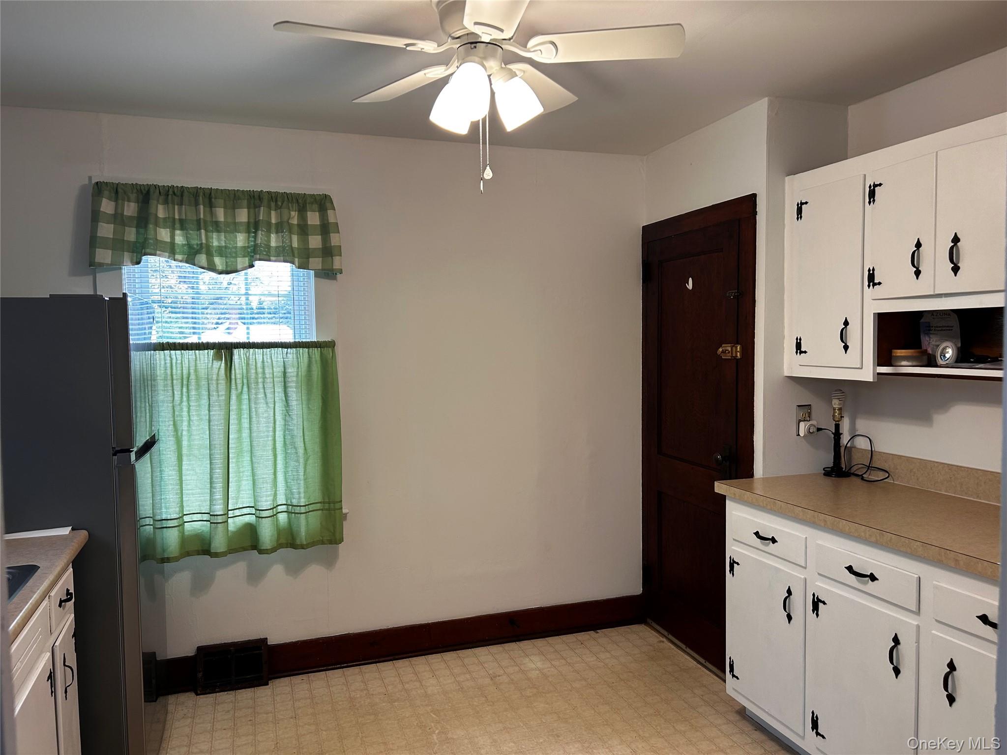 517 Flint Street – For Rent photo 8
