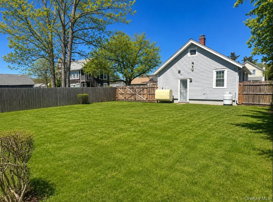 517 Flint Street – For Rent photo 16