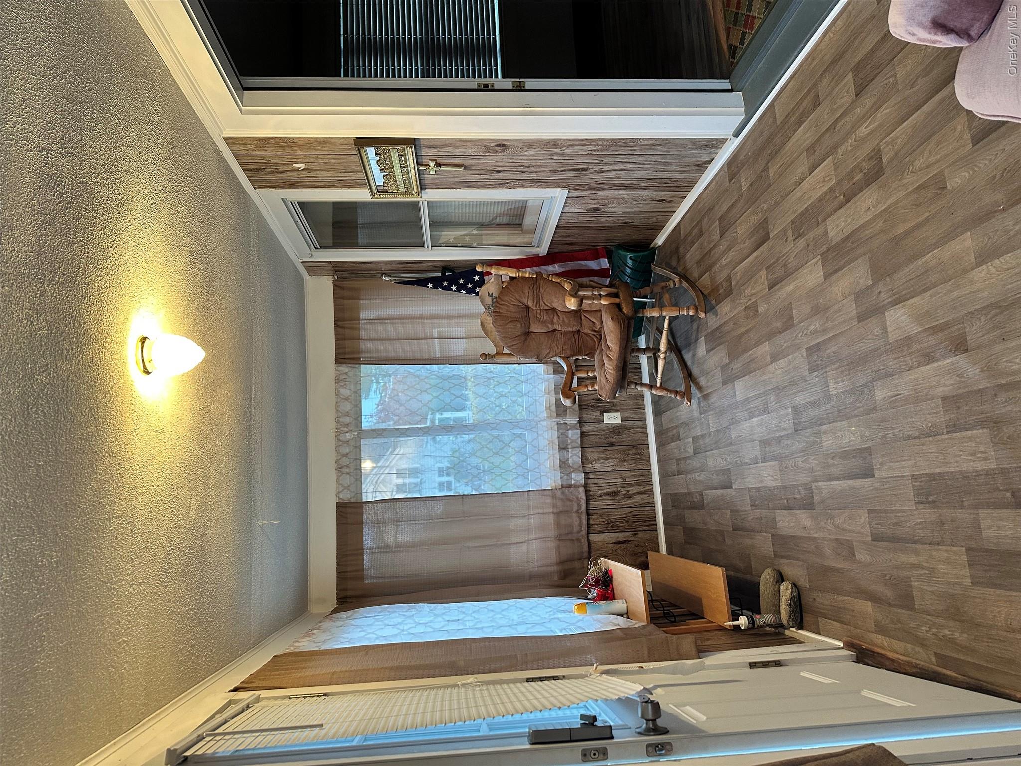 517 Flint Street – For Rent photo 3