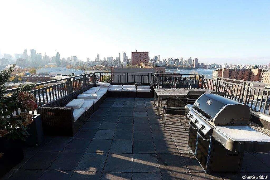 1215 Broadway, Unit 424 photo 11