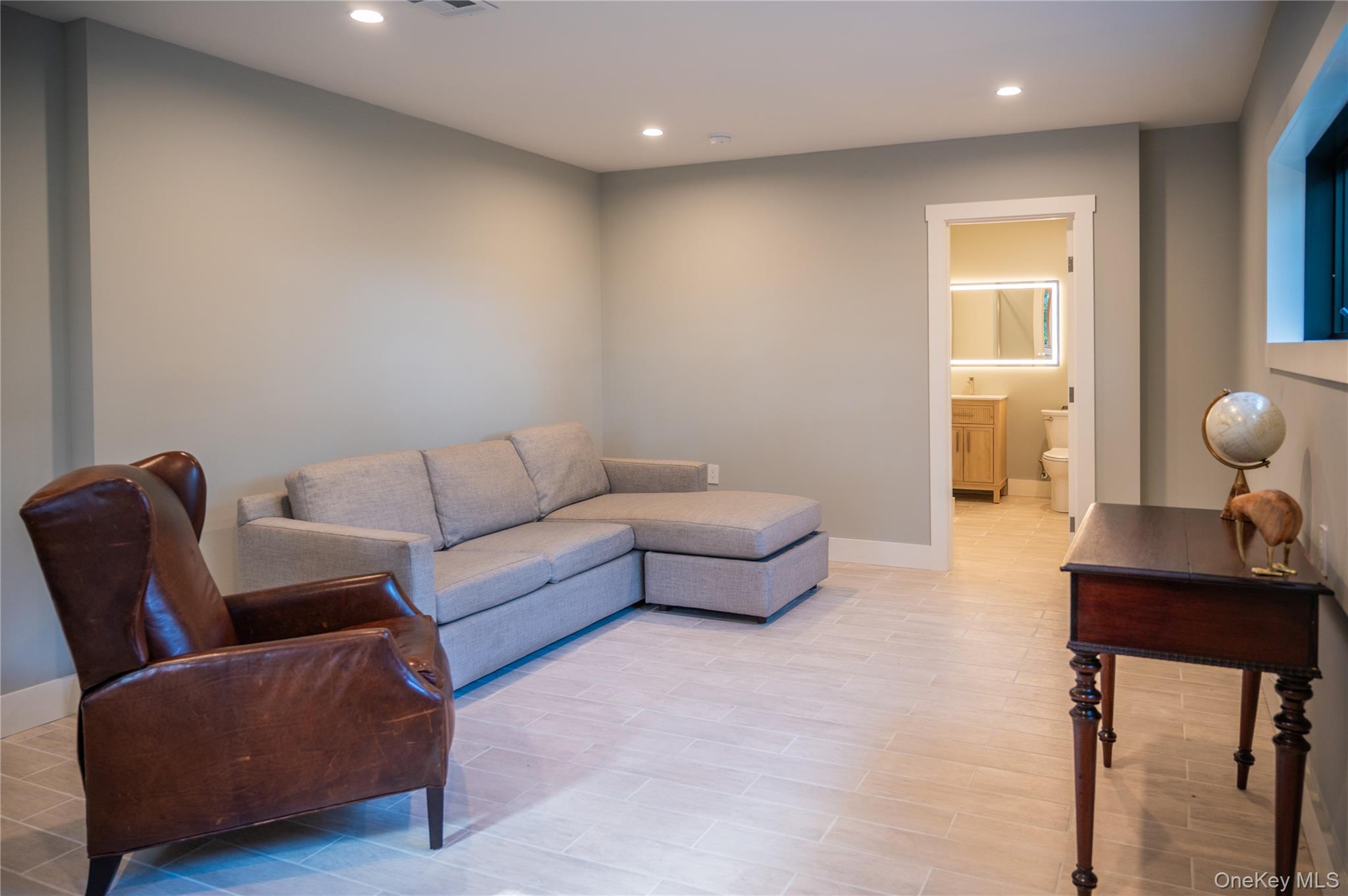 87 Blueberry Hill – For Sale photo 5