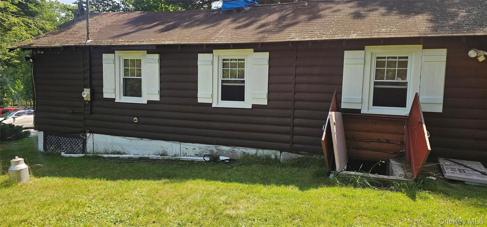 33 W Delaware Place – For Sale photo 2