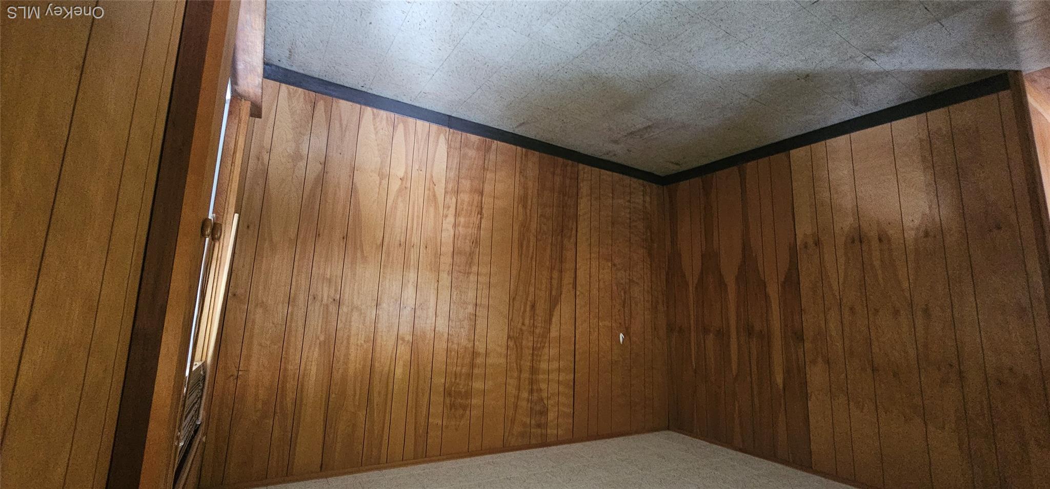 33 W Delaware Place – For Sale photo 9