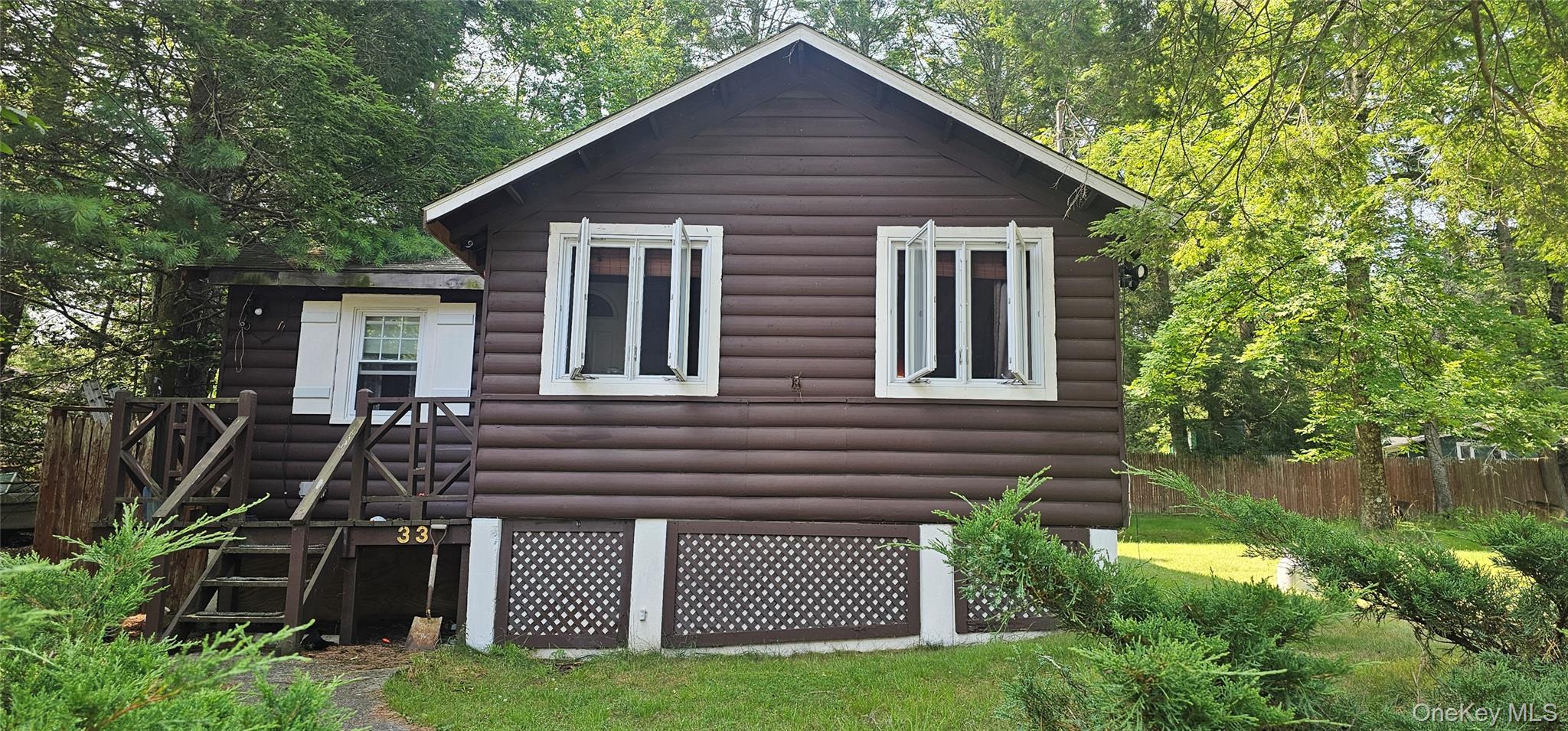 33 W Delaware Place – For Sale photo 3