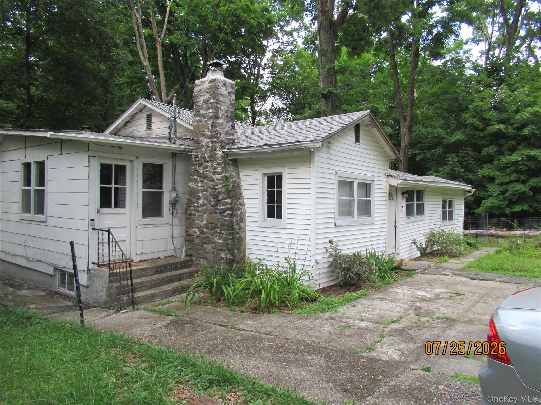 5 Point O Pine – For Rent