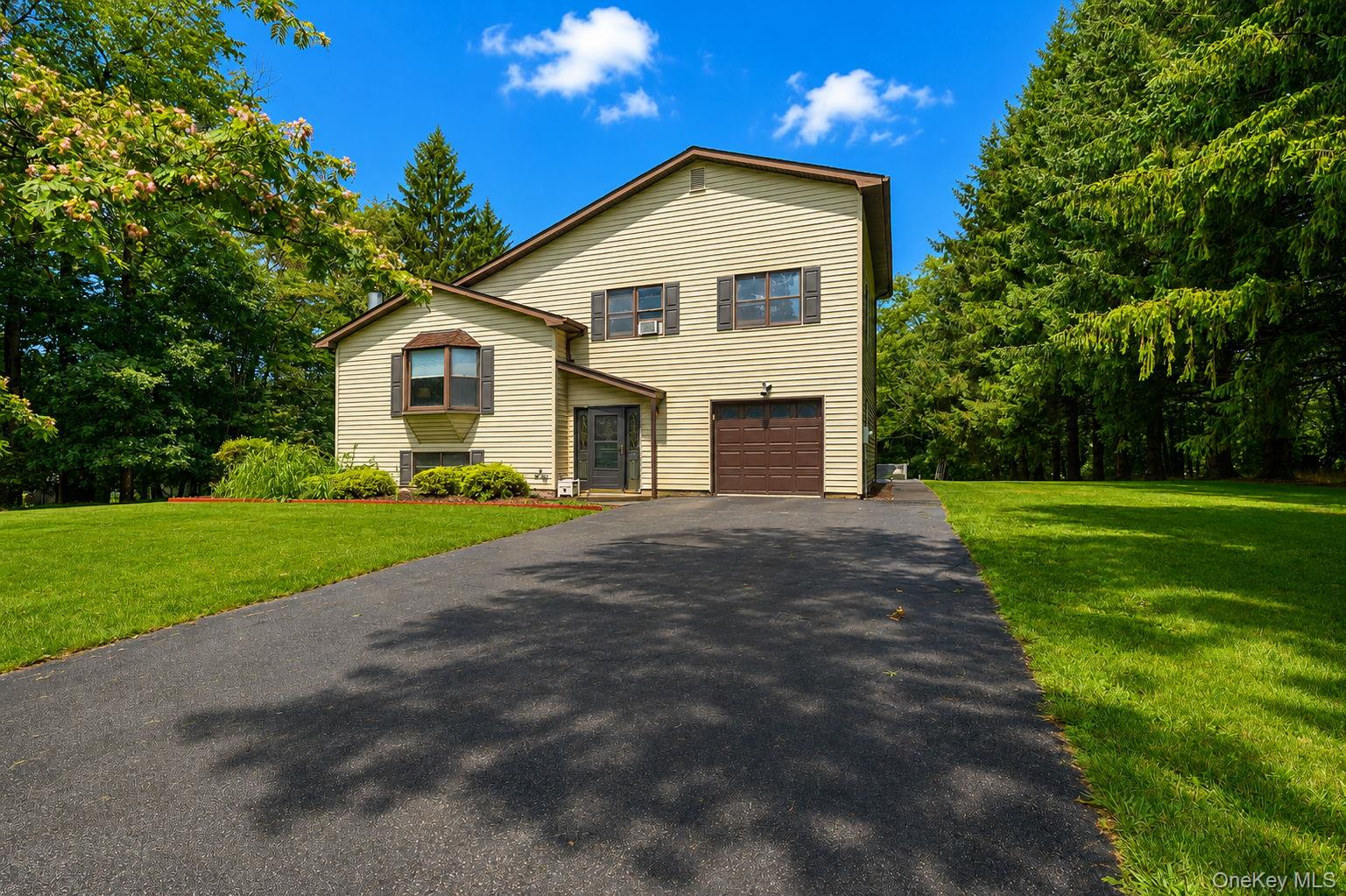 18 Hillside Road – For Sale
